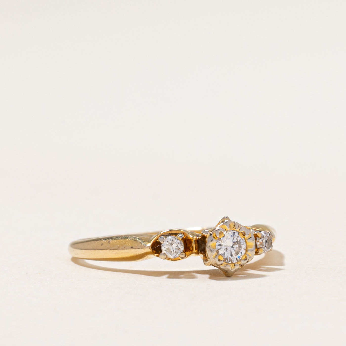 Illusion Set Three Stone Diamond Ring | 0.17ctw | SZ 6.25