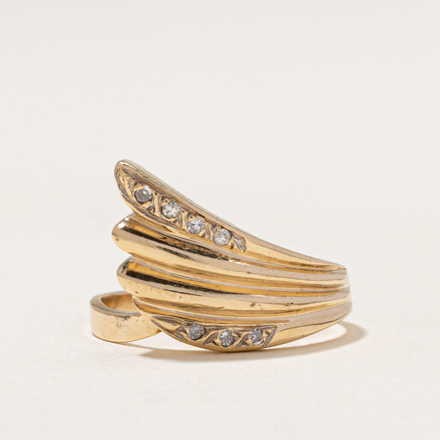 Diamond Grooved Wing Cocktail Ring | 0.07ctw | SZ 6.25