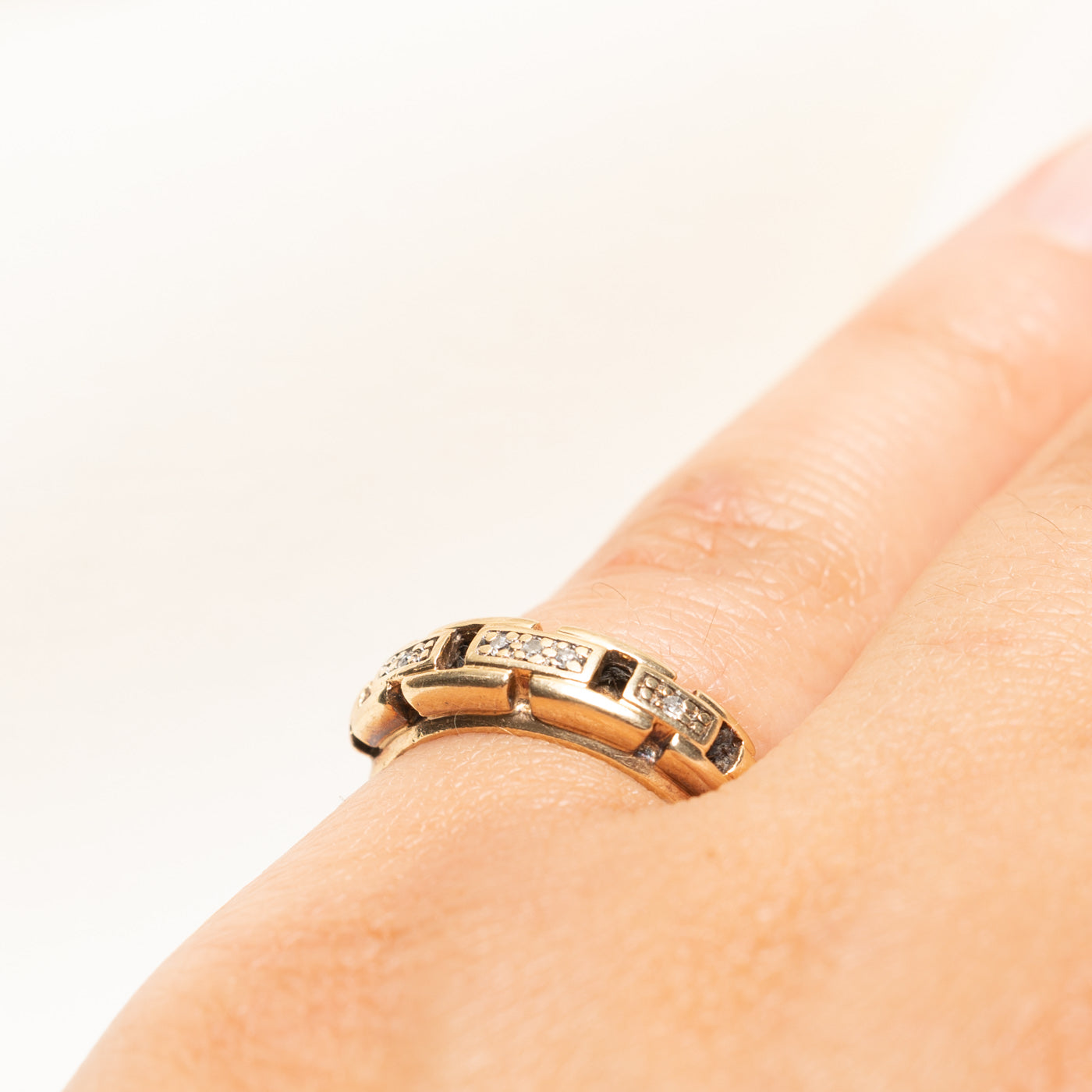 Pave Set Diamond Chain Ring | 0.05ctw | SZ 5.75
