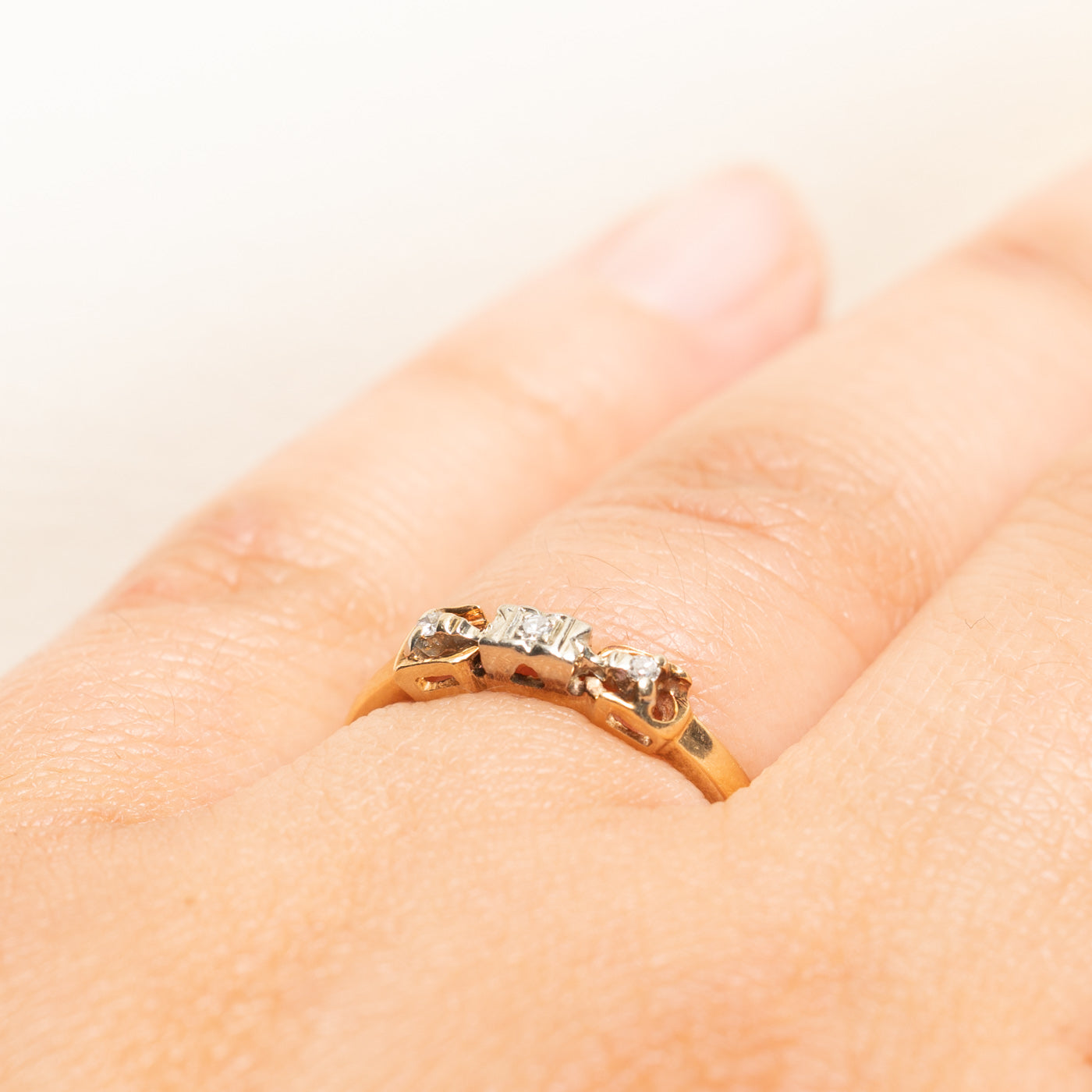 Three Stone Diamond Buckle Ring | 0.04ctw | SZ 6.5