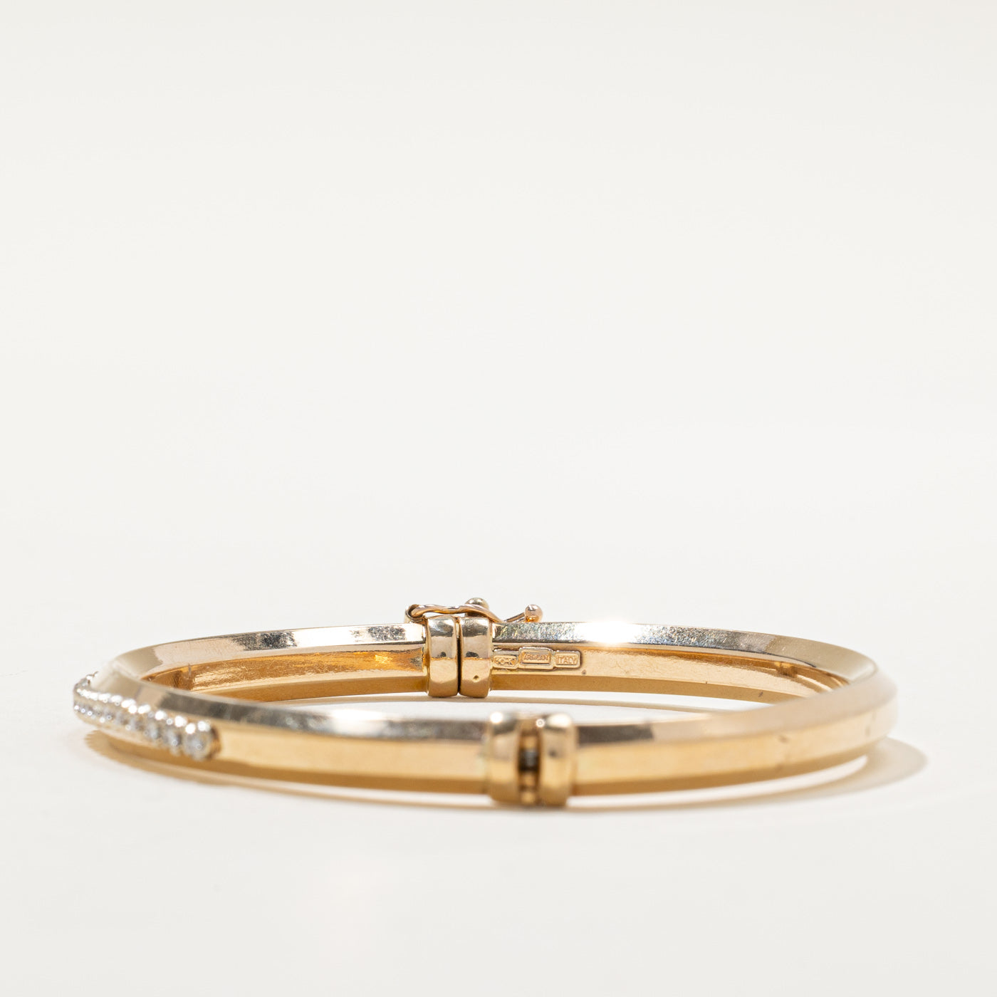 Illusion Set Diamond Bangle Bracelet | 0.21ctw |7.5"
