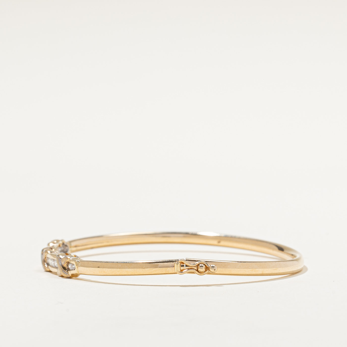 Diamond Bangle Bracelet | 0.35ctw | 7.5"