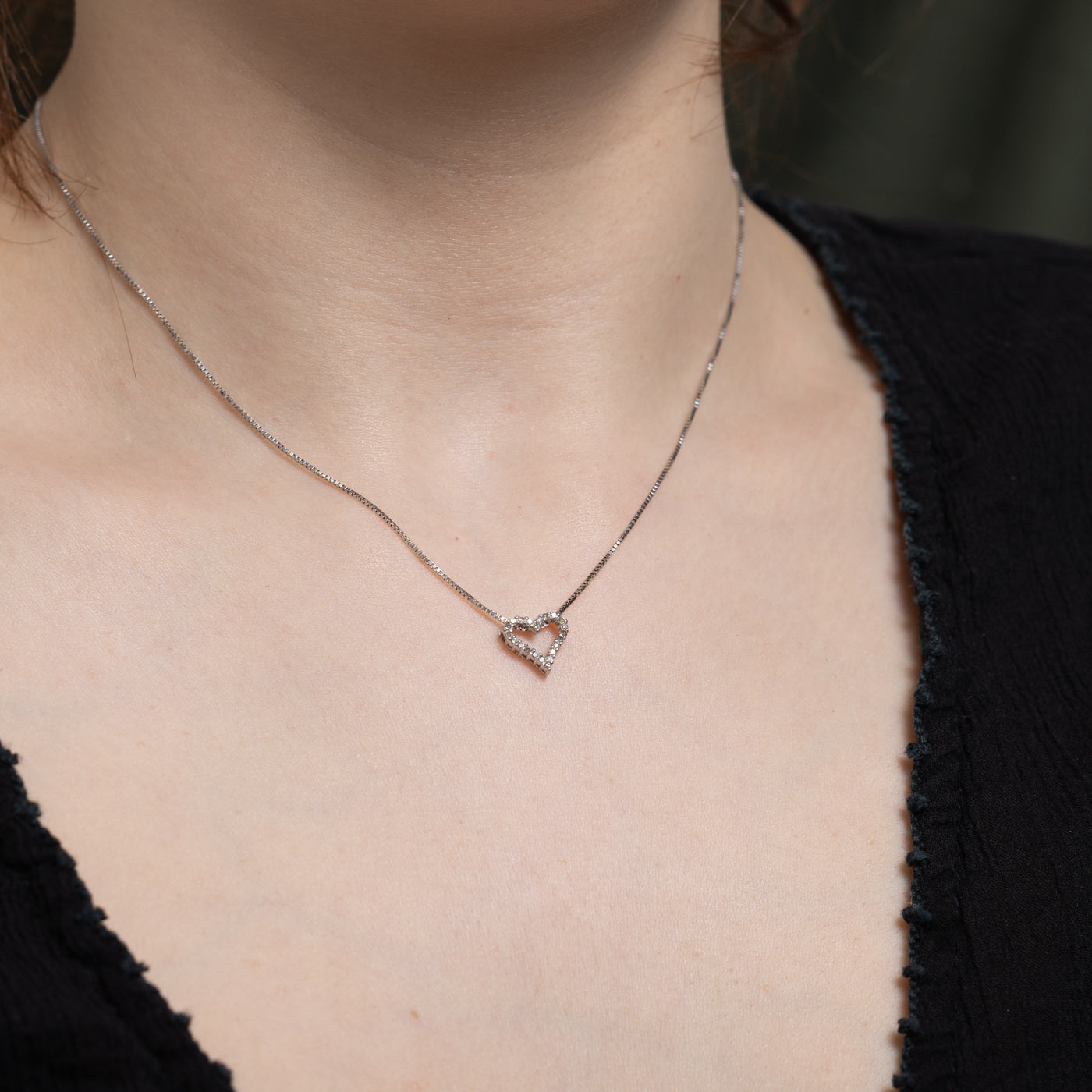 Diamond Open Heart Necklace | 0.11ctw | 16"