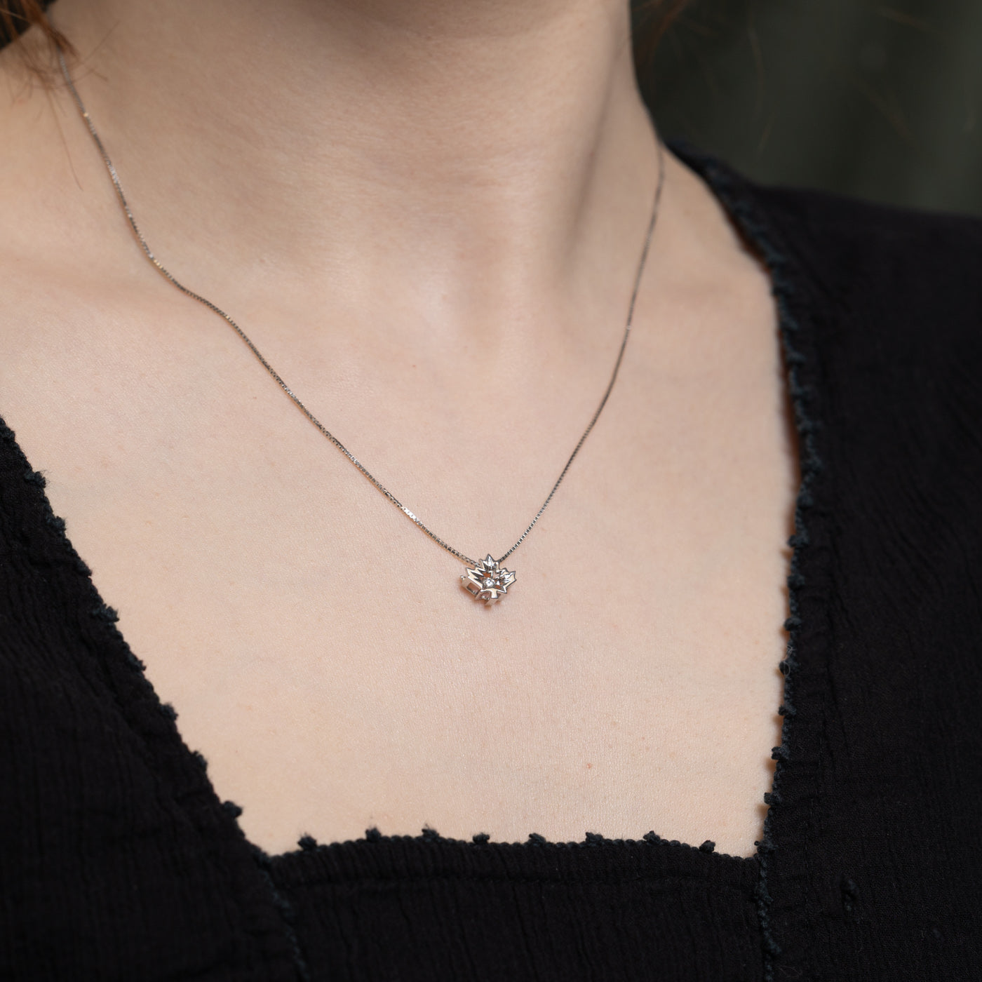 Diamond Maple Leaf Pendant Necklace | 0.05ct | 18"