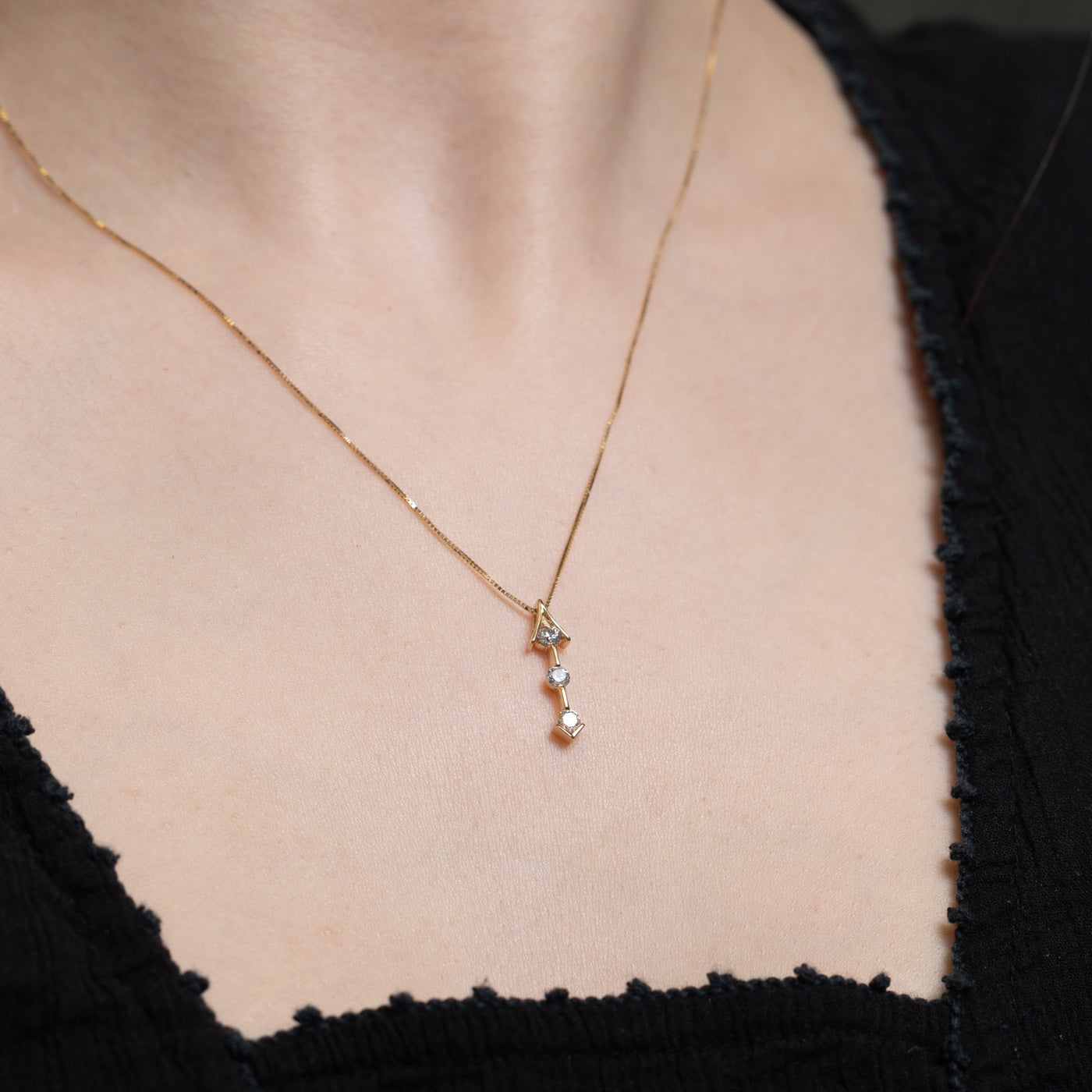 Diamond Arrow Pendant Necklace | 0.30ctw | 18"