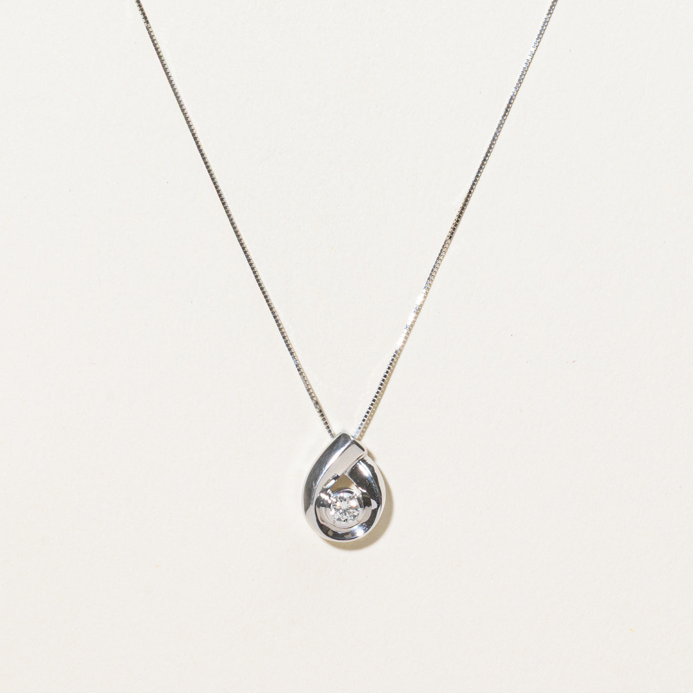 Diamond Pear Shaped Pendant Necklace | 0.22ct | 18"