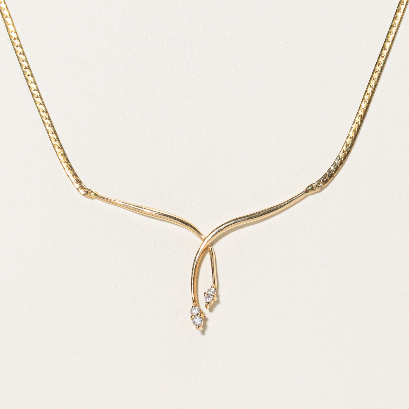 Diamond Crossover Necklace | 0.10ctw | 14"