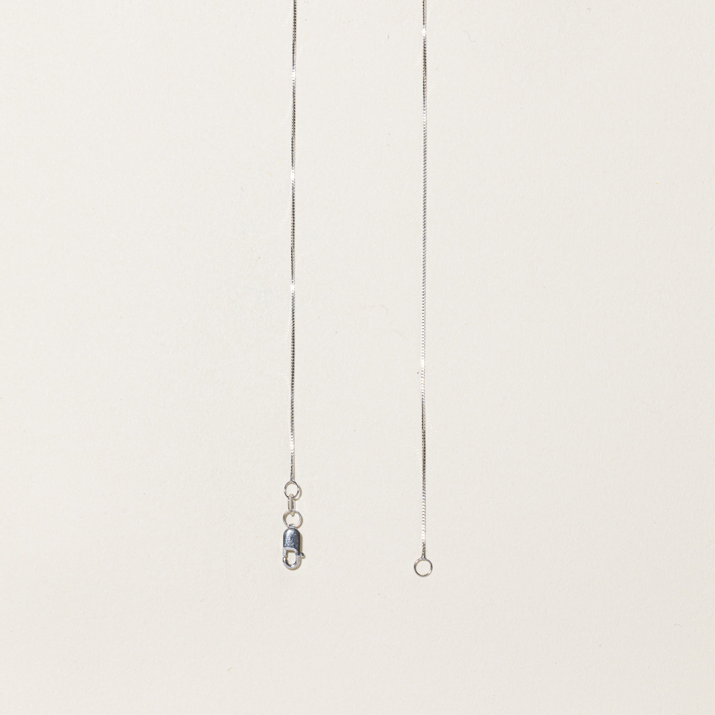 Collier pendentif croix en diamants | 0,22 ct | 48 cm