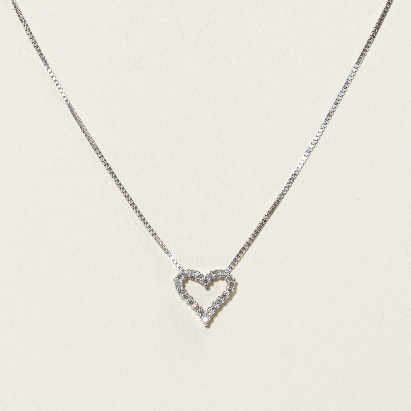 Diamond Open Heart Necklace | 0.11ctw | 16"