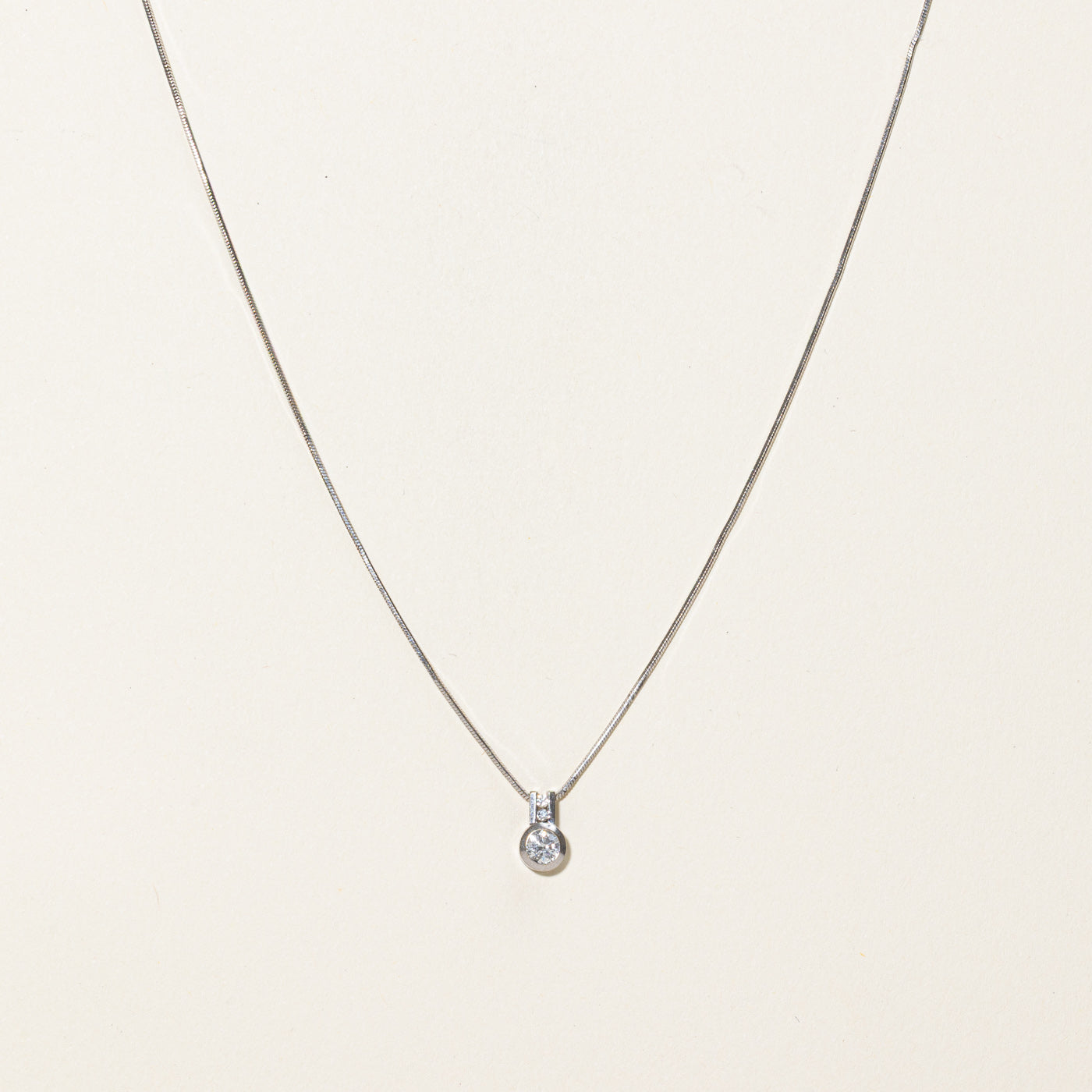 Bezel Set Diamond Pendant Necklace | 0.25ctw | 18"