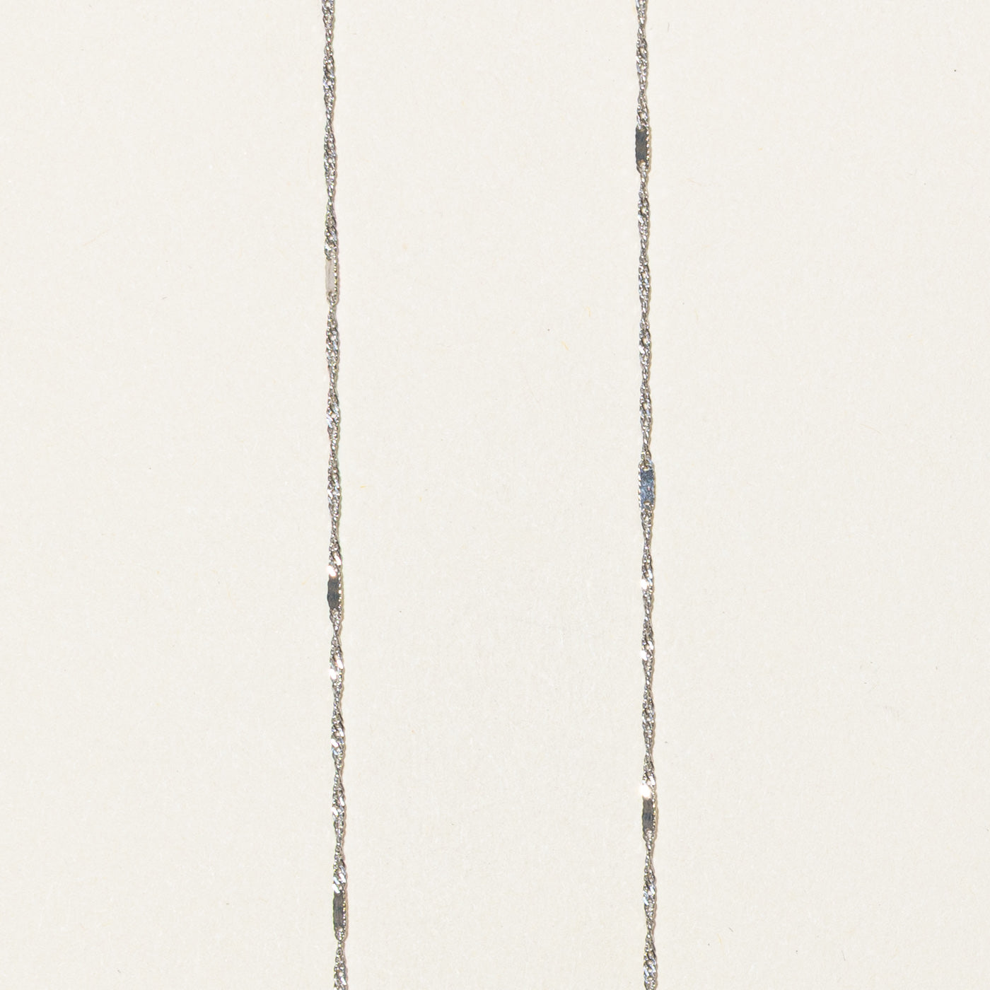 Diamond Floral Pendant Necklace | 0.20ctw | 22"