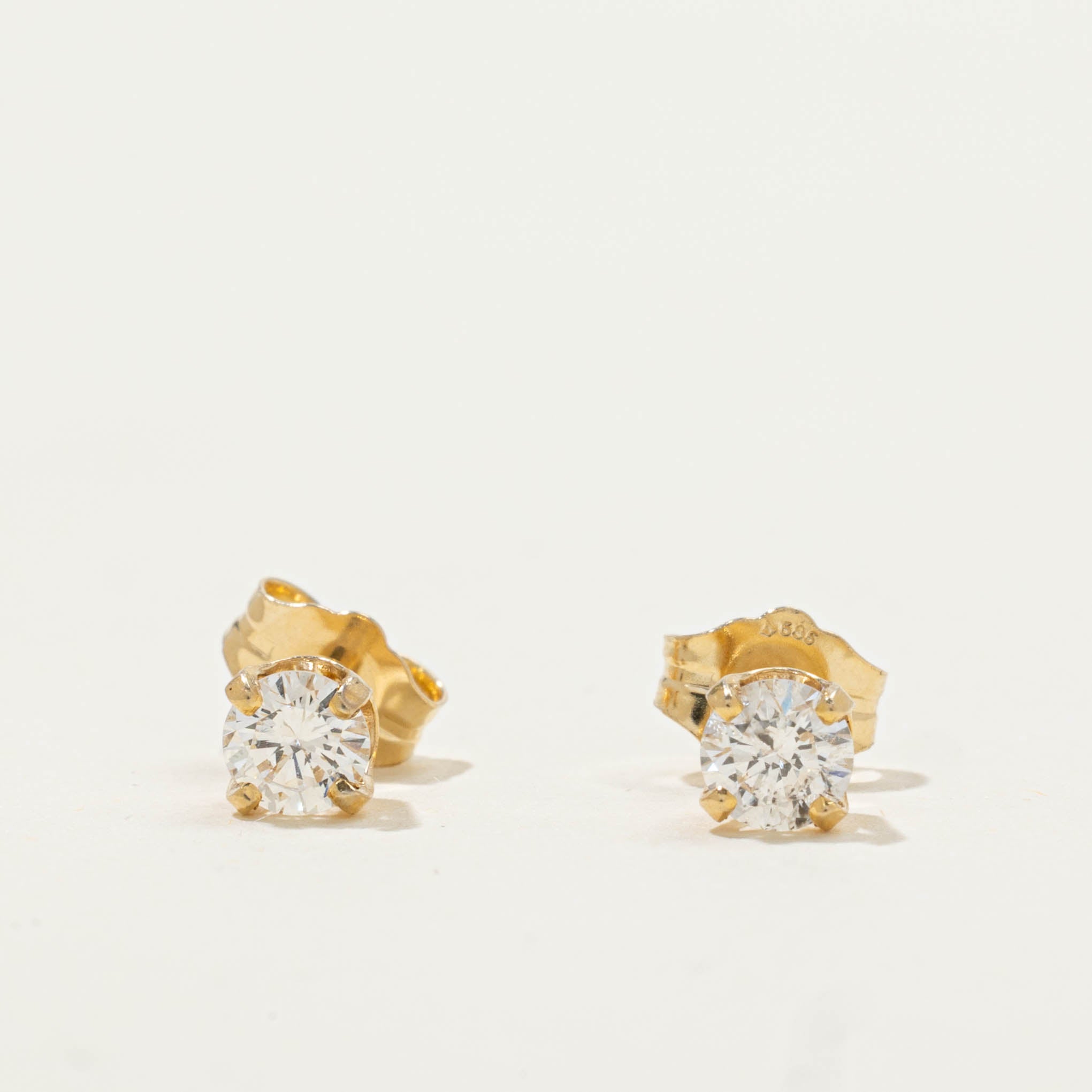 14k Diamond Plain Studs | 0.18ctw