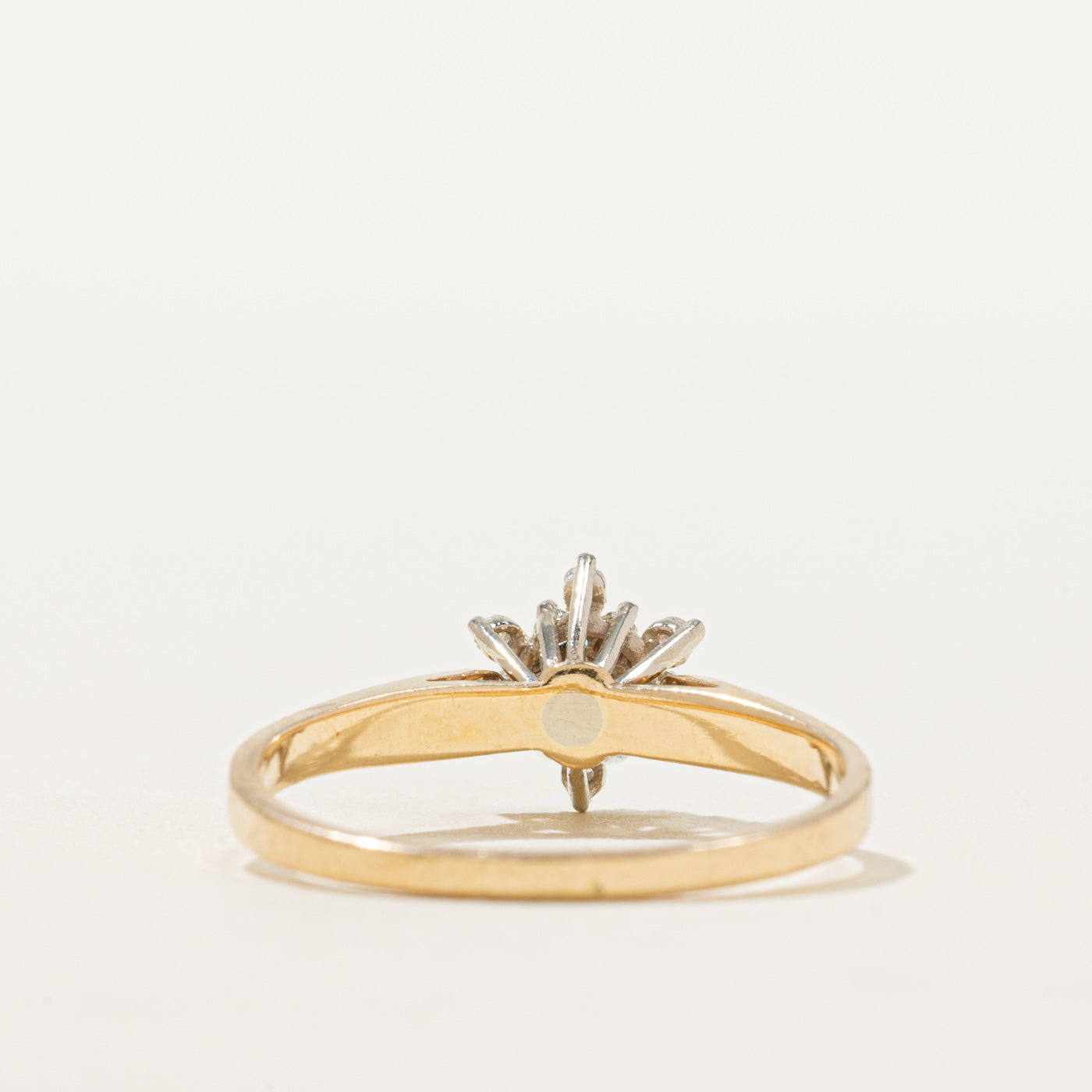 14K Diamond Cluster Petal Ring | 0.16ctw | SZ 7.25