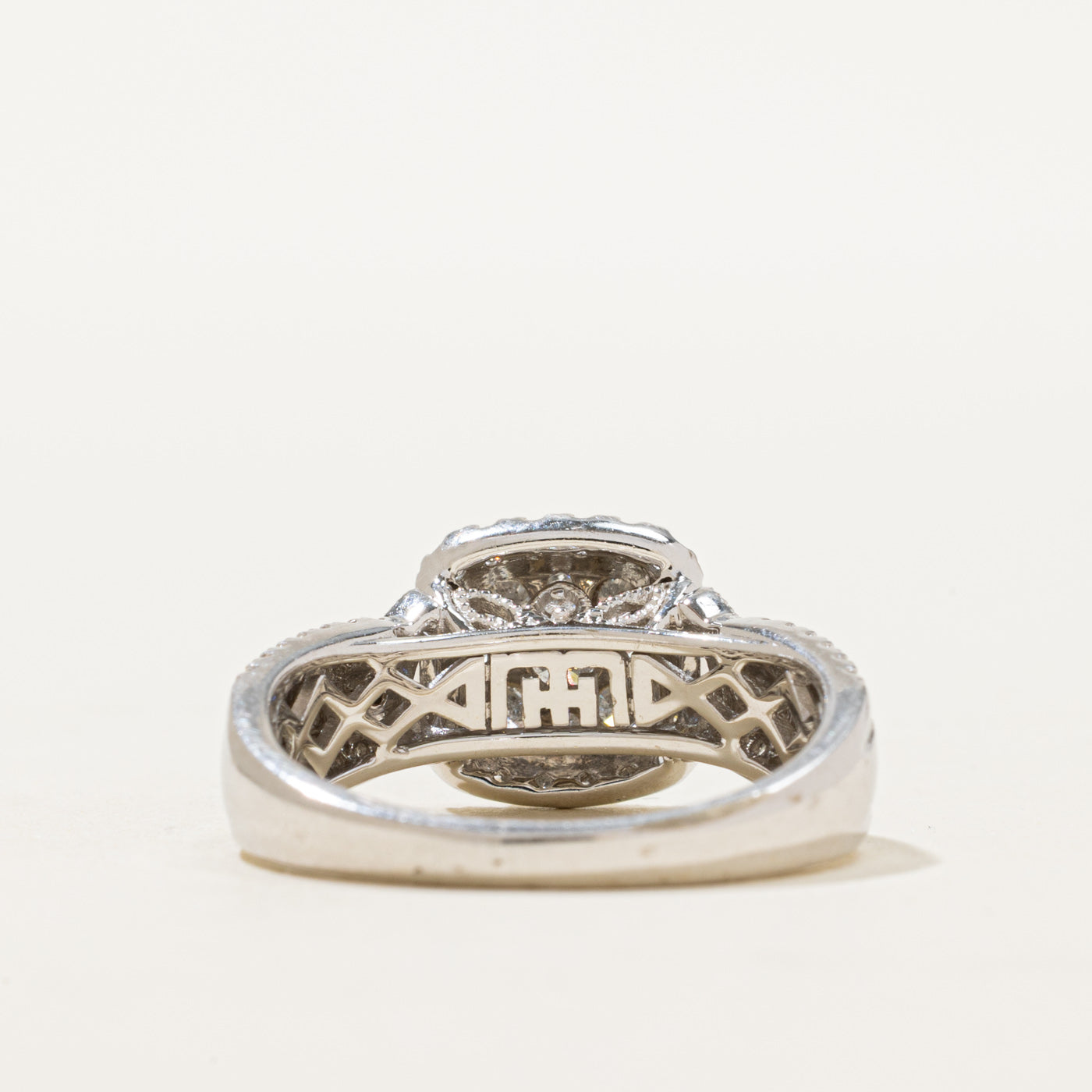 10K Diamond Cluster Halo Ornate Ring | 1.00ctw | SZ 7