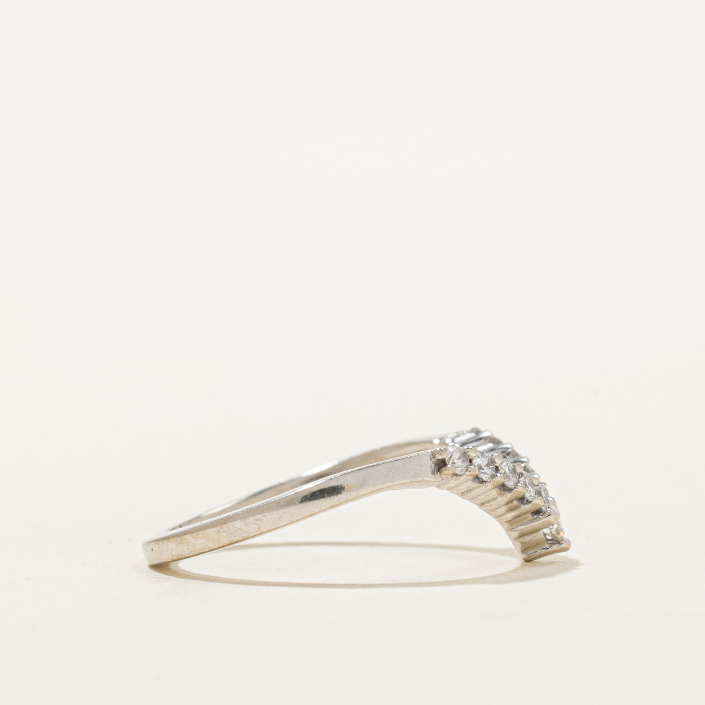 14K Diamond Chevron Ring | 0.18ctw | SZ 5.75