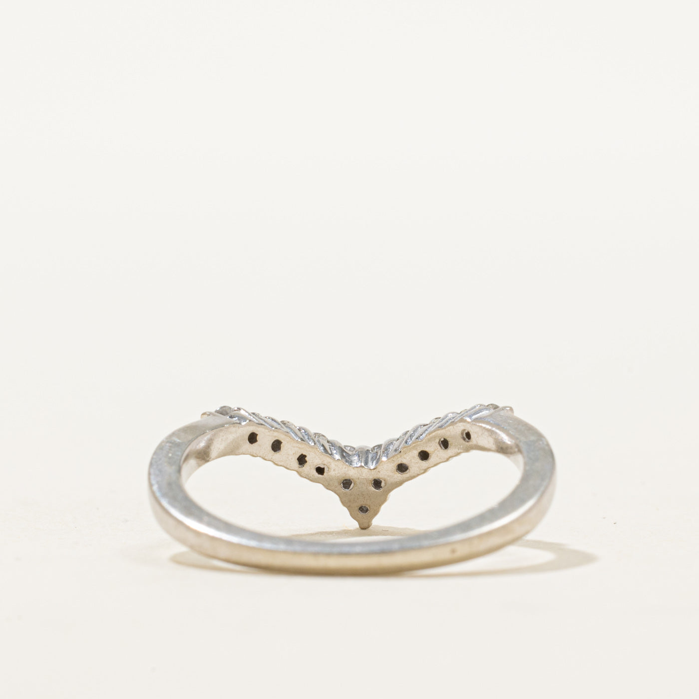 14K Diamond Chevron Ring | 0.18ctw | SZ 5.75