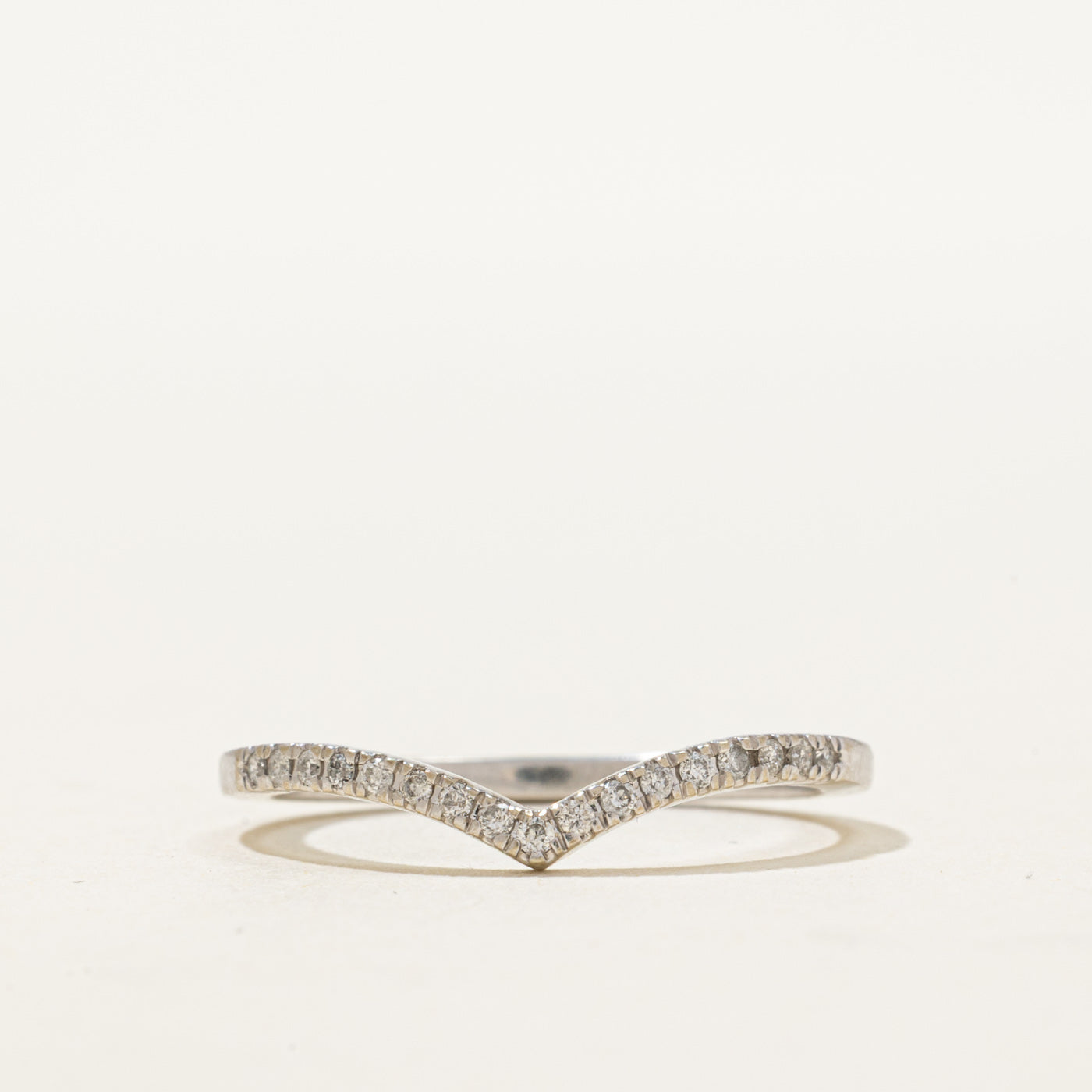 10K Diamond Thin Chevron Ring | 0.09ctw | SZ 7