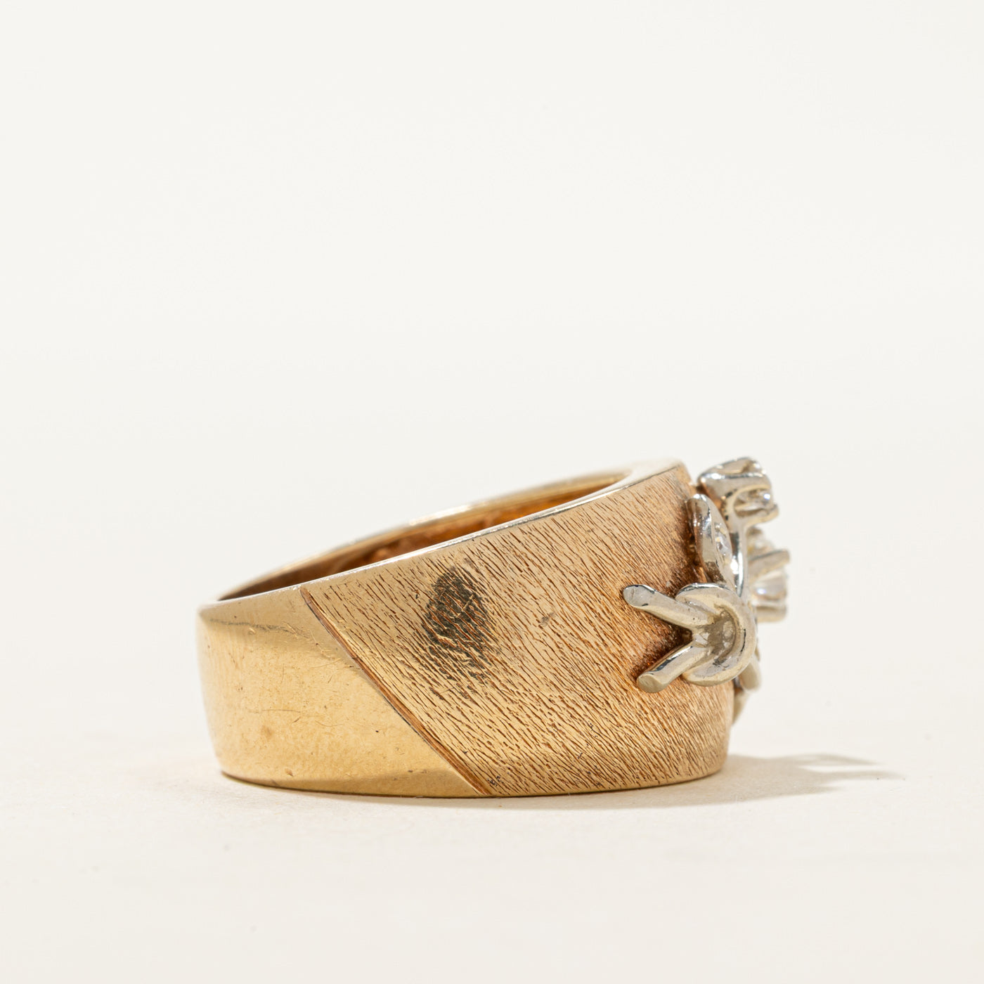 14K Two Tone Gold Diamond Floral Chunky Ring | 0.24ctw | SZ 7.75