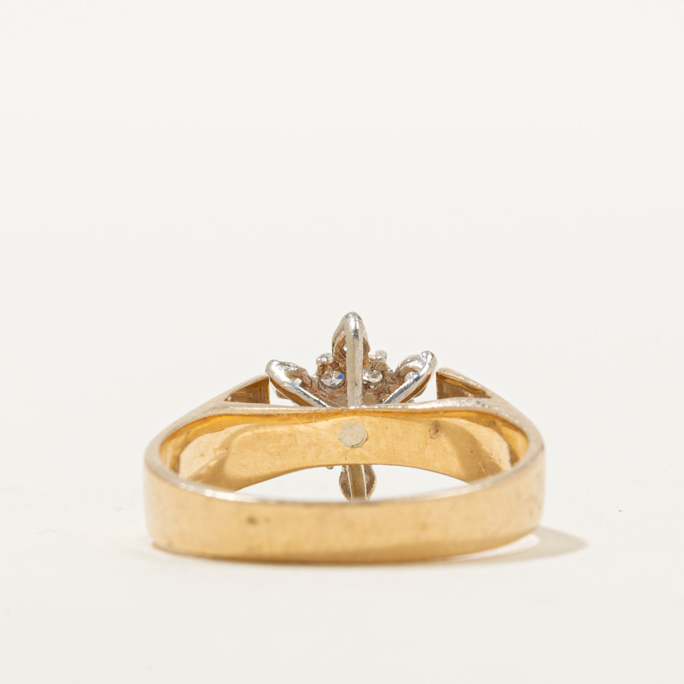 14K Diamond Petal Ring | 0.20ctw | SZ 6.25