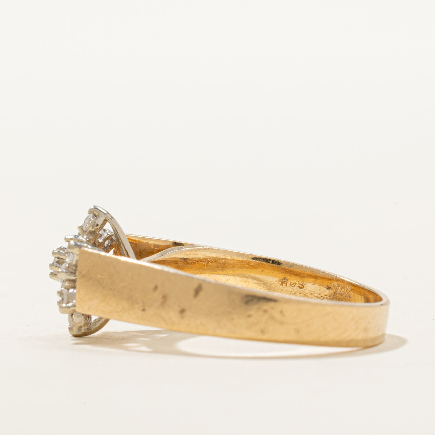 14K Diamond Petal Ring | 0.20ctw | SZ 6.25