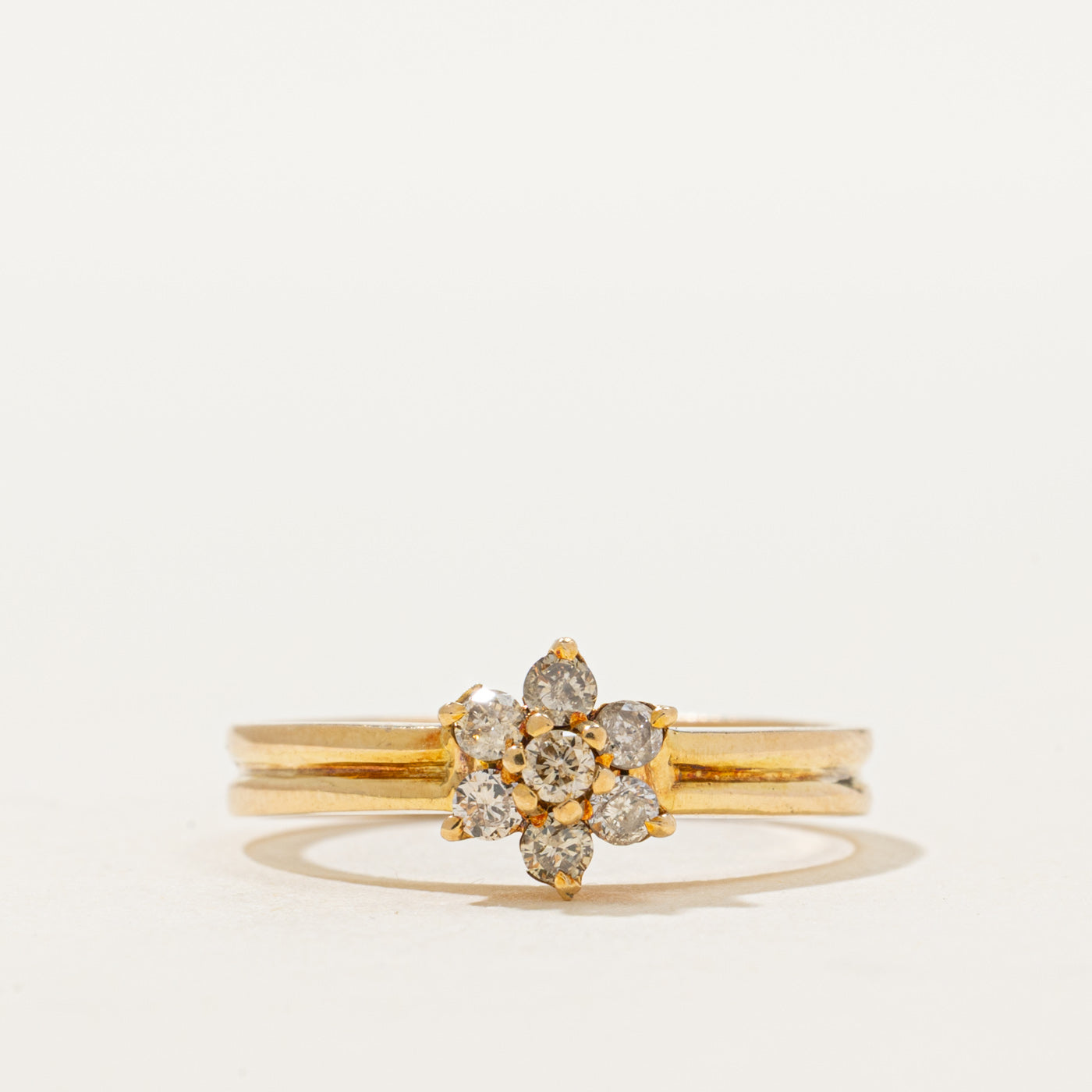 14K Diamond Cluster Grooved Ring | 0.21ctw | SZ 6.5