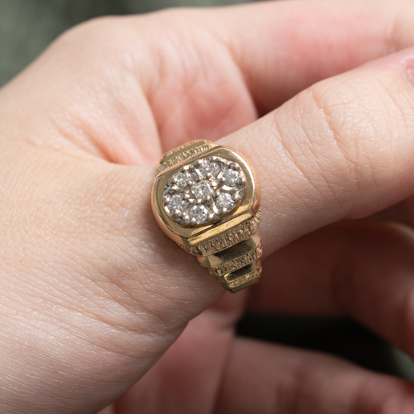 10k Diamond Oval Cluster Grooved Signet Ring | 0.44ctw | SZ 9.75