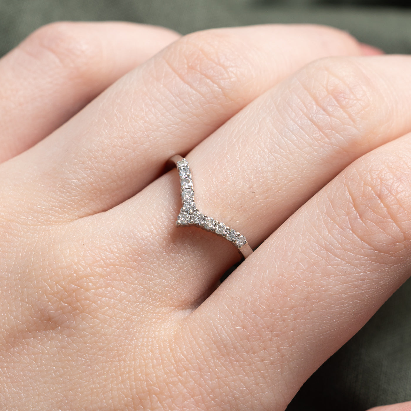 14K Diamond Chevron Ring | 0.18ctw | SZ 5.75