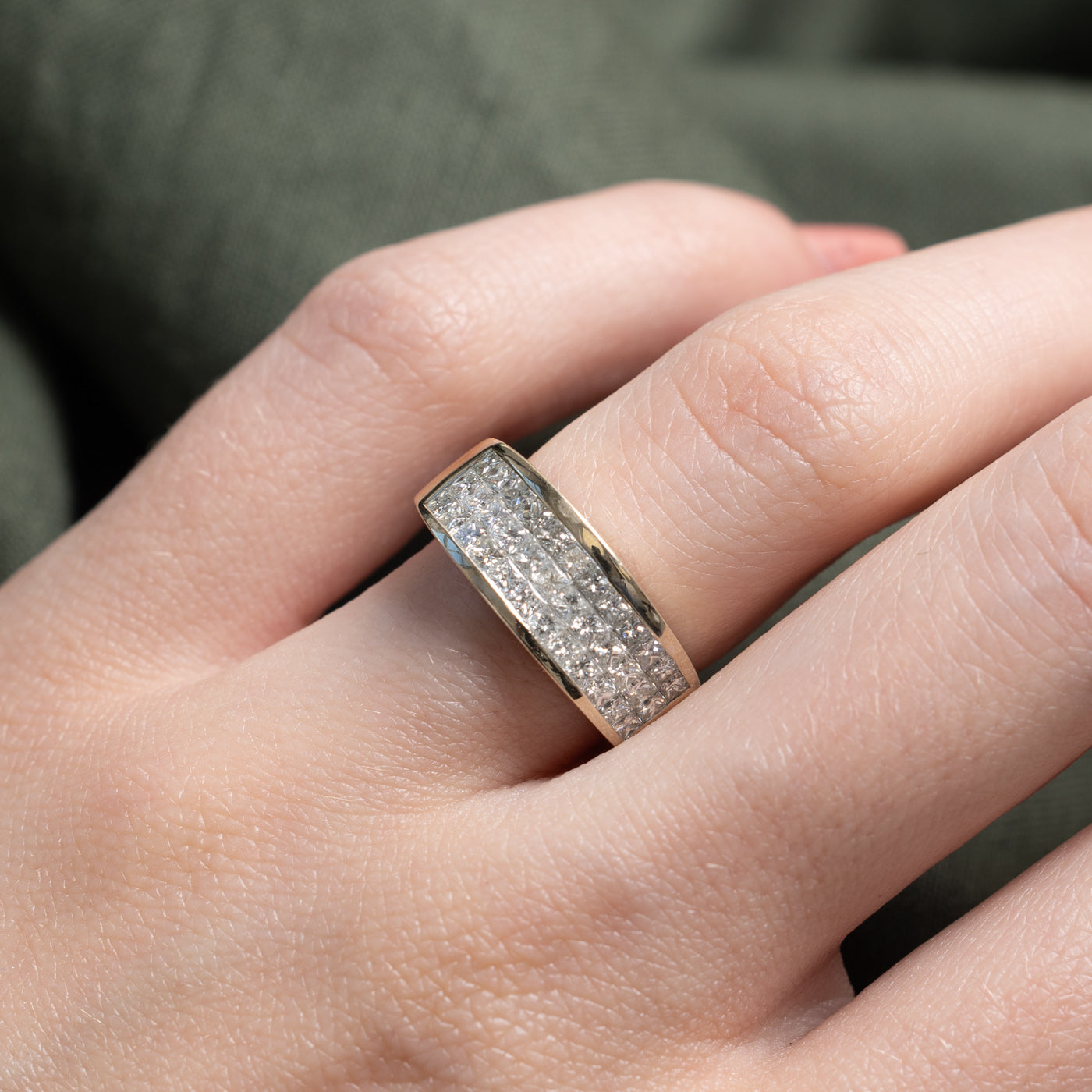 18K Invisible Set Diamond Ring | 1.30ctw | SZ 5.5