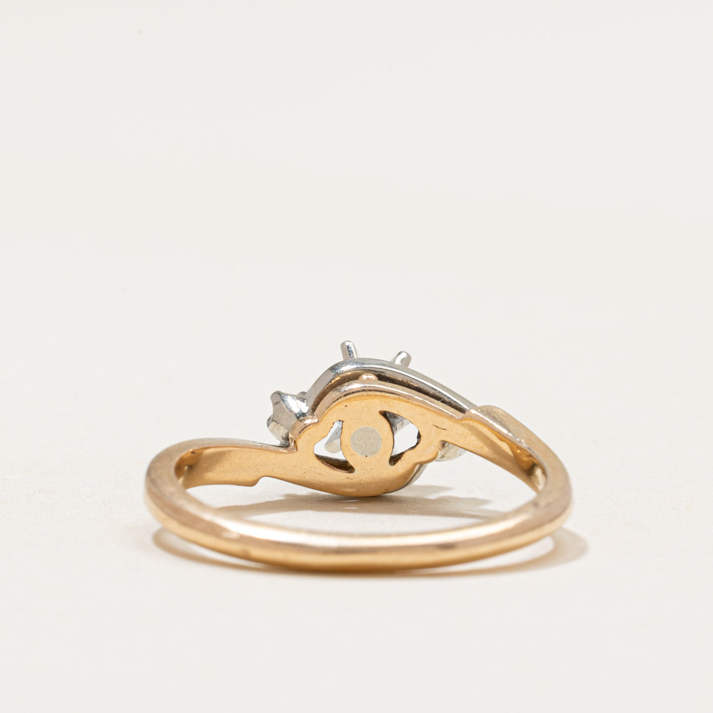 Vintage Canadian Diamond Bypass Ring | 0.24ctw | SZ 6