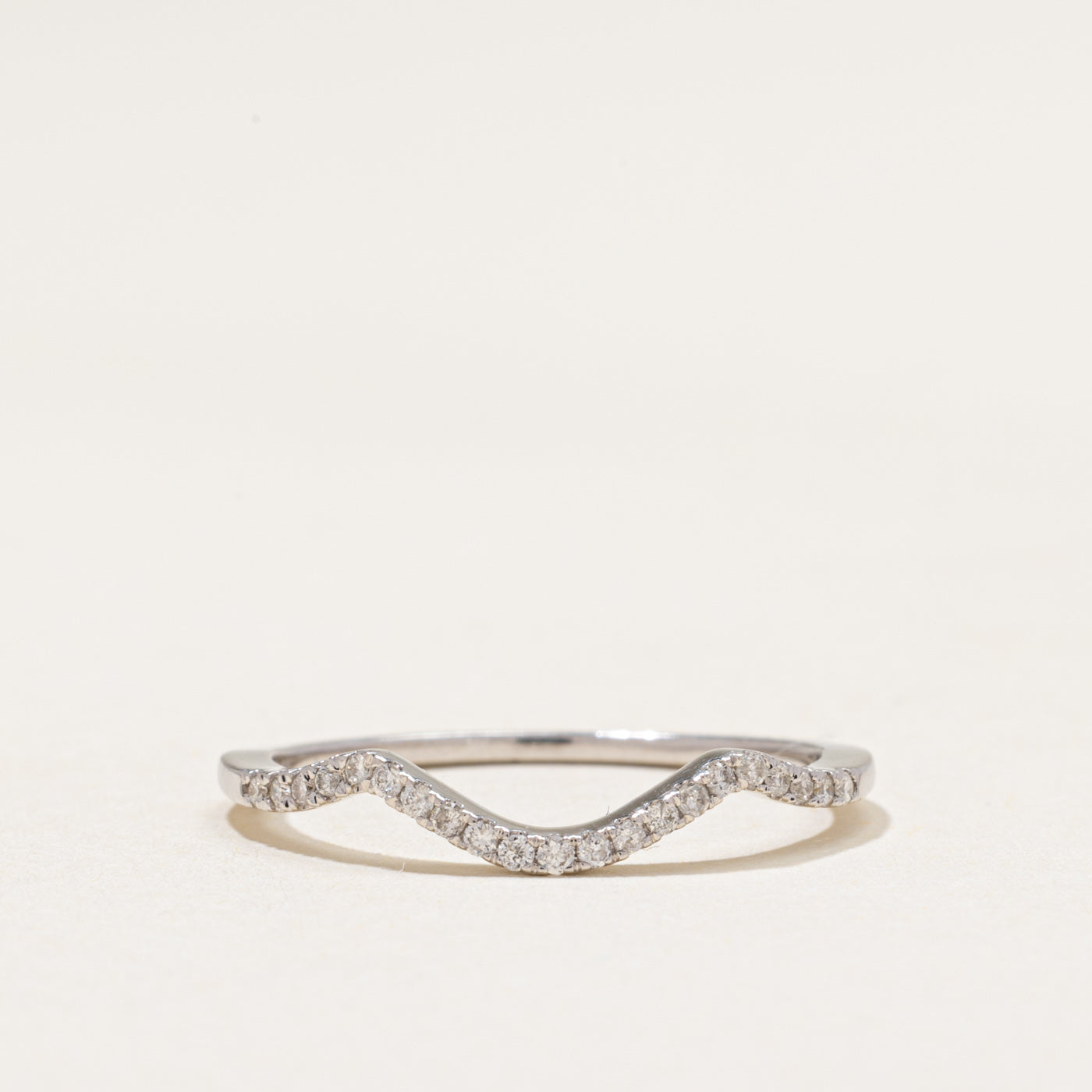 14k Semi Eternity Diamond Contour Ring | 0.21ctw | SZ 7.25