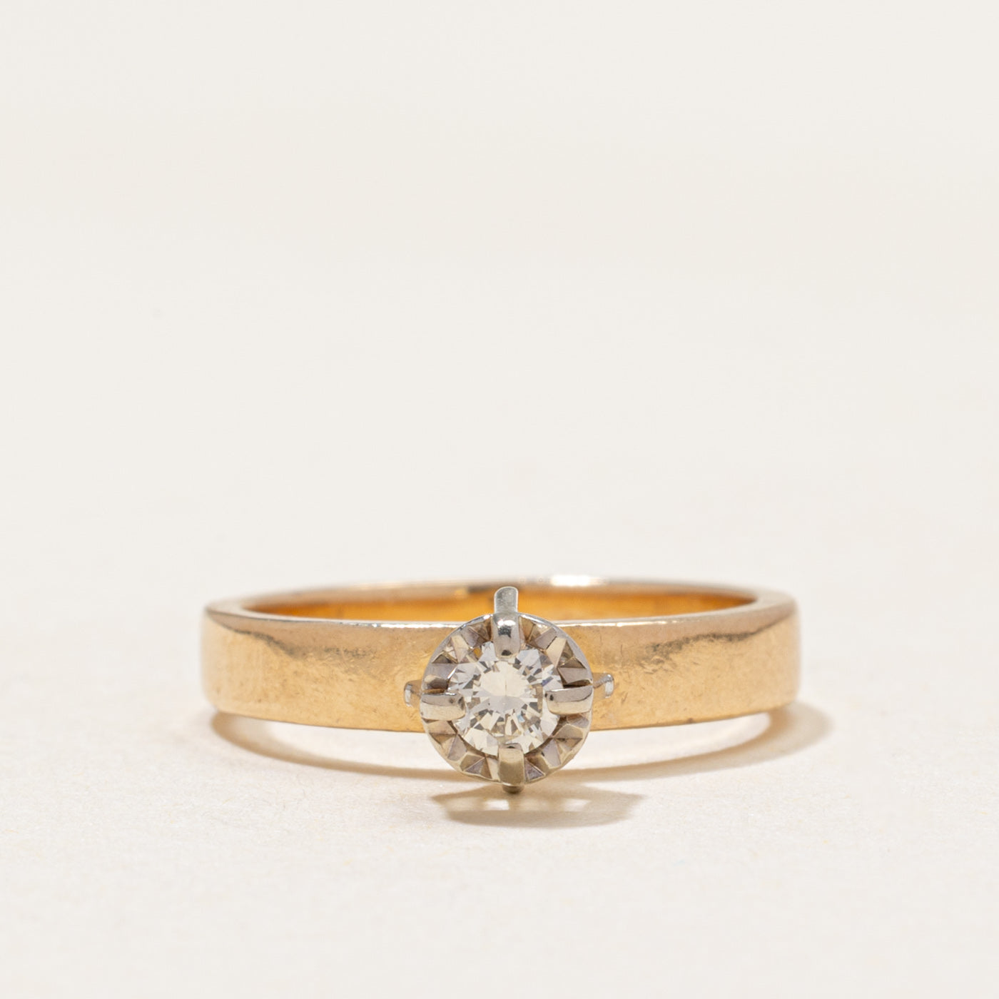Solitaire Illusion Set Diamond Ring | 0.10ct | SZ 2.5