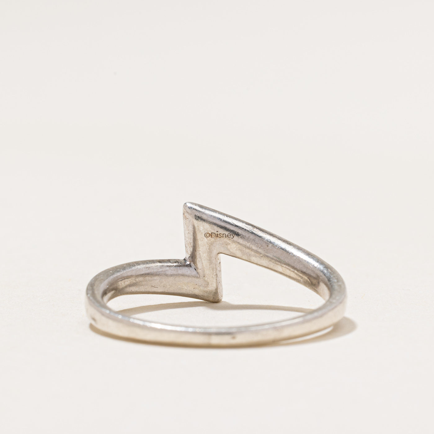 'Disney' Sterling Silver Diamond Zigzag Ring | 0.13ctw | SZ 9