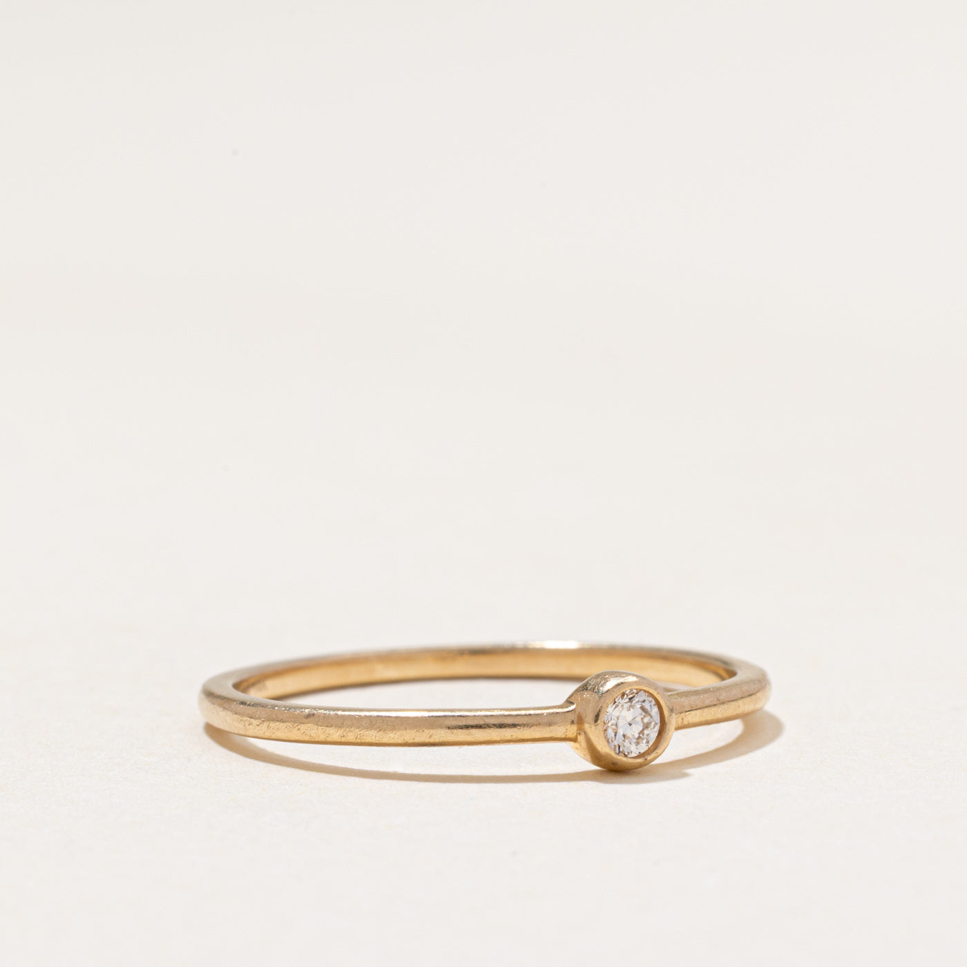 'Mejuri' Bezel Set Diamond Petite Ring | 0.07ct | SZ 8.25