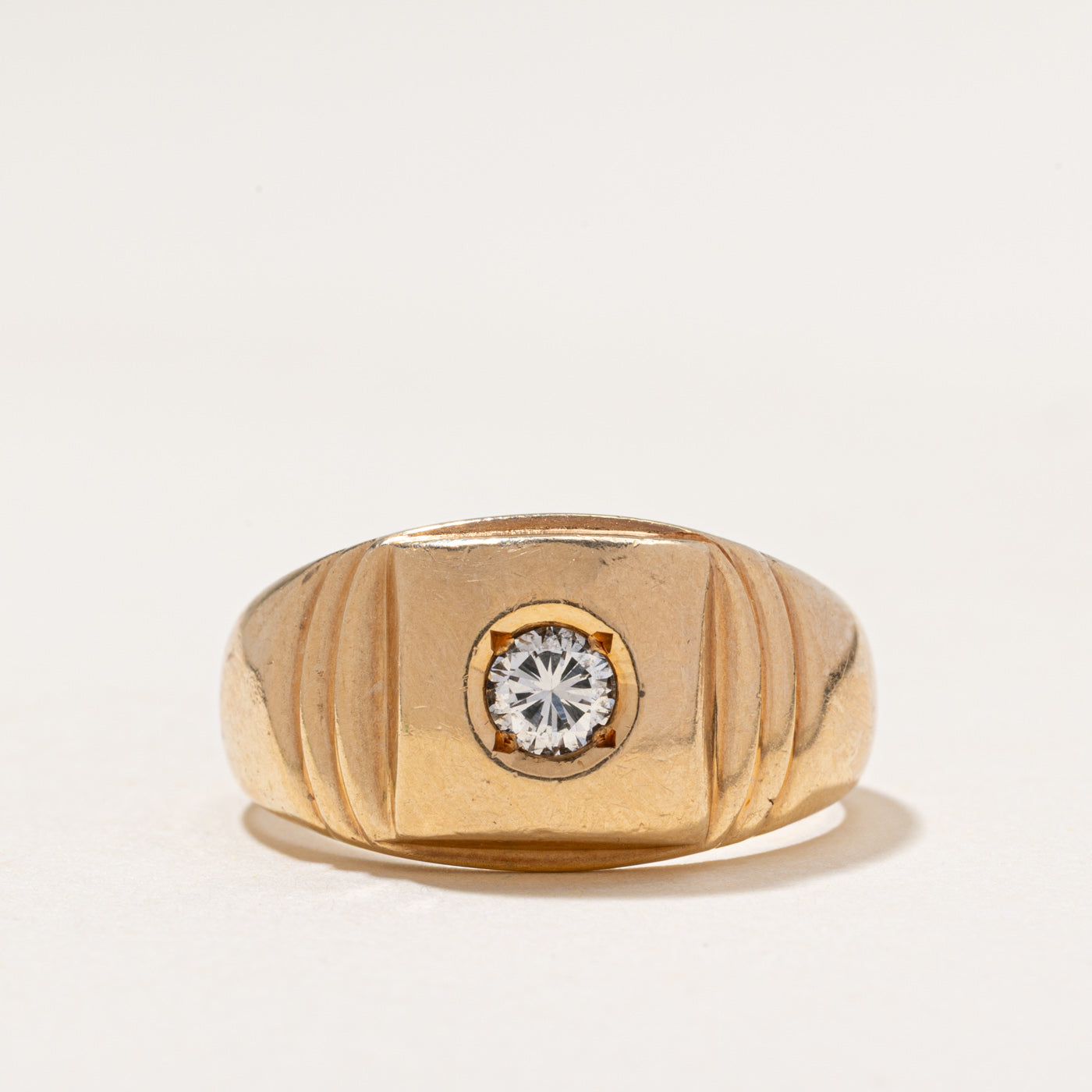 Solitaire Diamond Grooved Signet Ring | 0.30ct | SZ 9.25