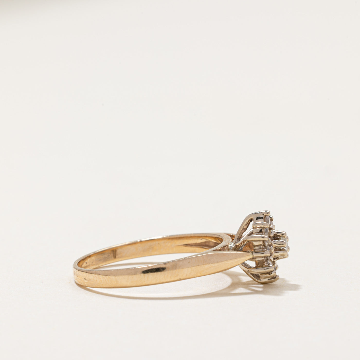 Diamond Cluster Petal Ring | 0.18ctw | SZ 6.5