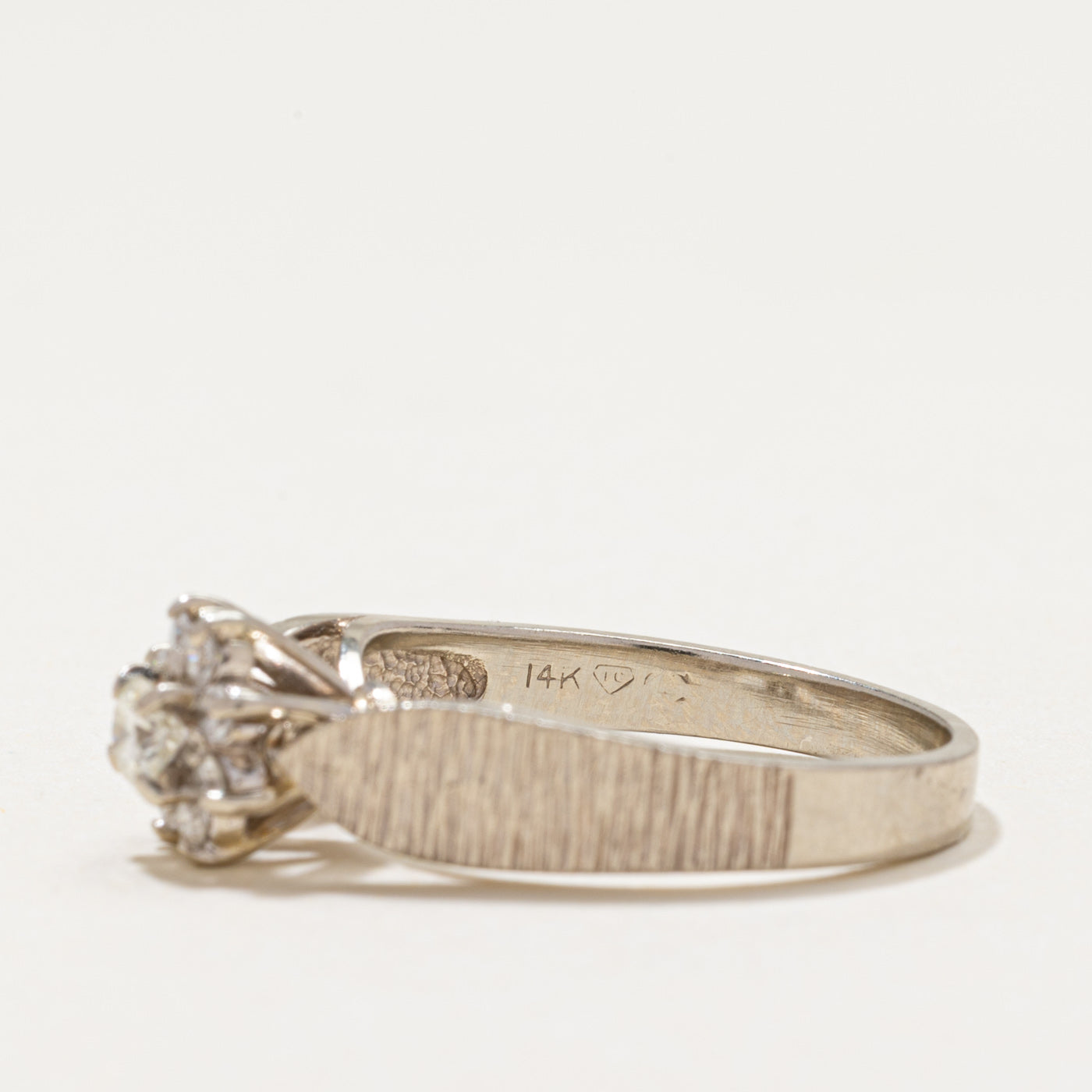 Diamond Petal Textured Ring | 0.30ctw | SZ 7.25