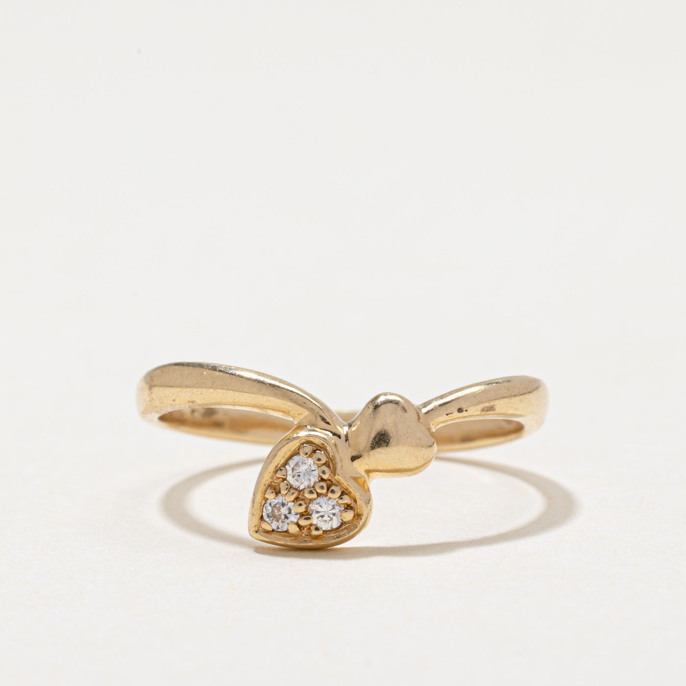 14k Diamond Heart Chevron Ring | 0.05ctw | SZ 5