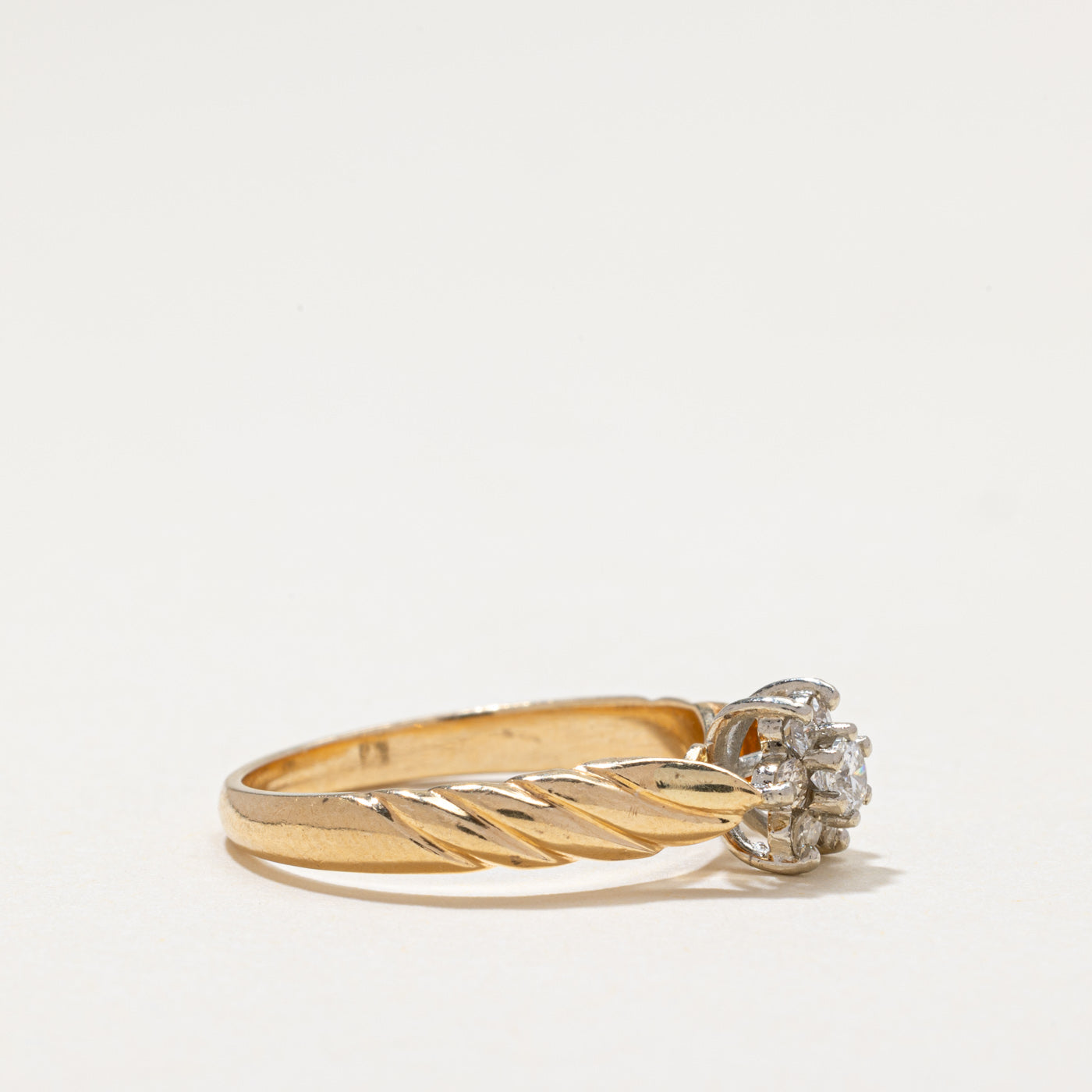 Diamond Petal Rope Ring | 0.23ctw | SZ 6.5