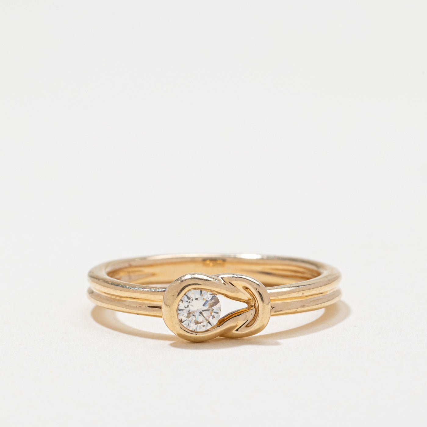 Solitaire Diamond Buckle Ring | 0.16ct | SZ 7