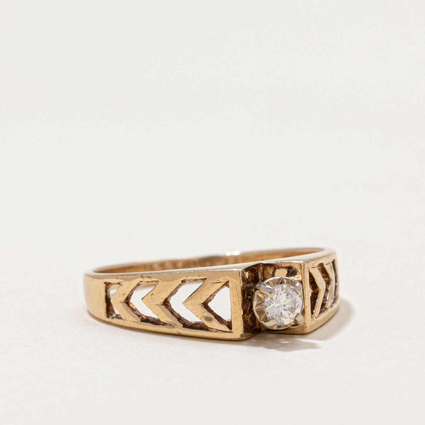 Illusion Set Diamond Openwork Geometric Ring | 0.12ct | SZ 9