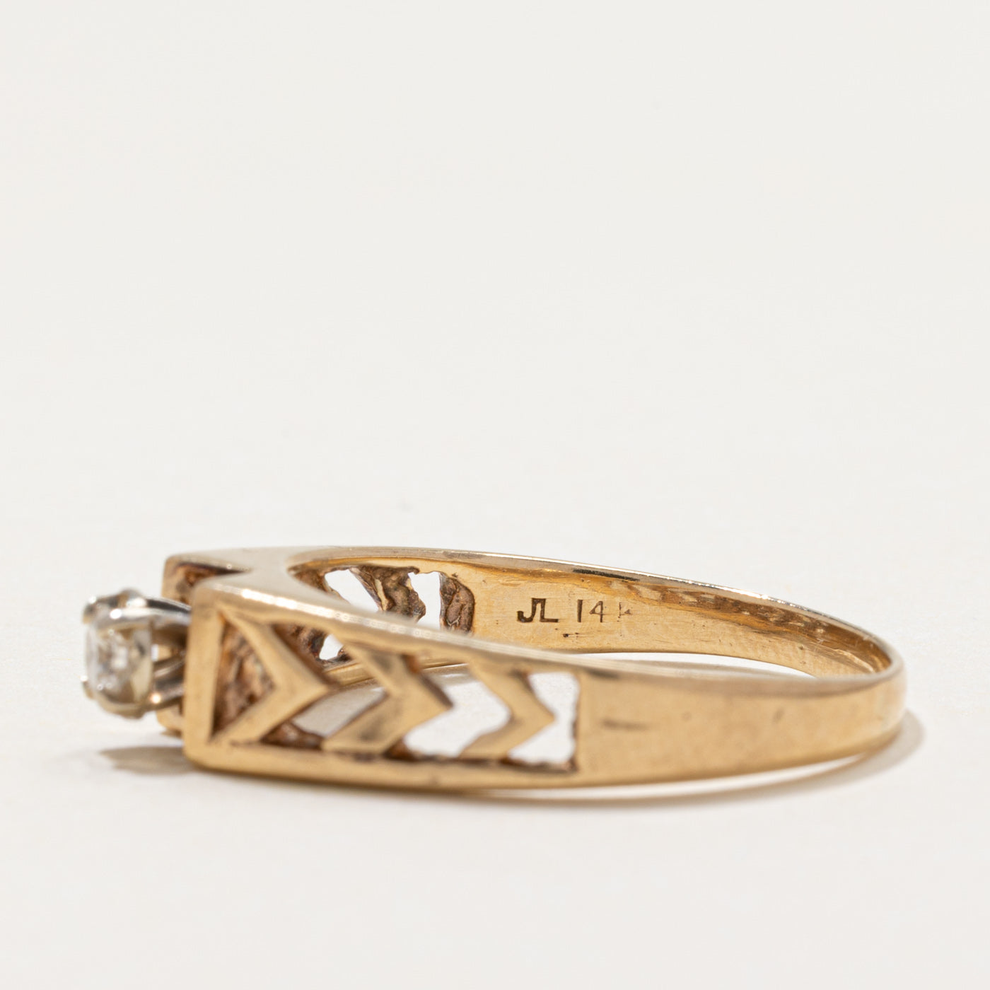 Illusion Set Diamond Openwork Geometric Ring | 0.12ct | SZ 9
