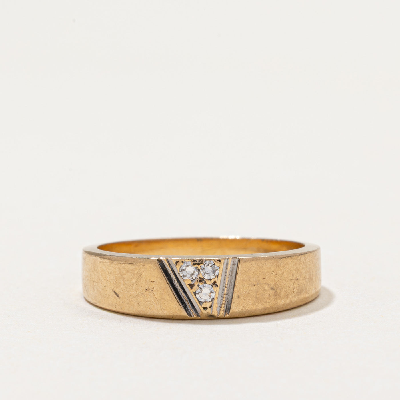 10k Diamond Cluster Band | 0.04ctw | SZ 5.5