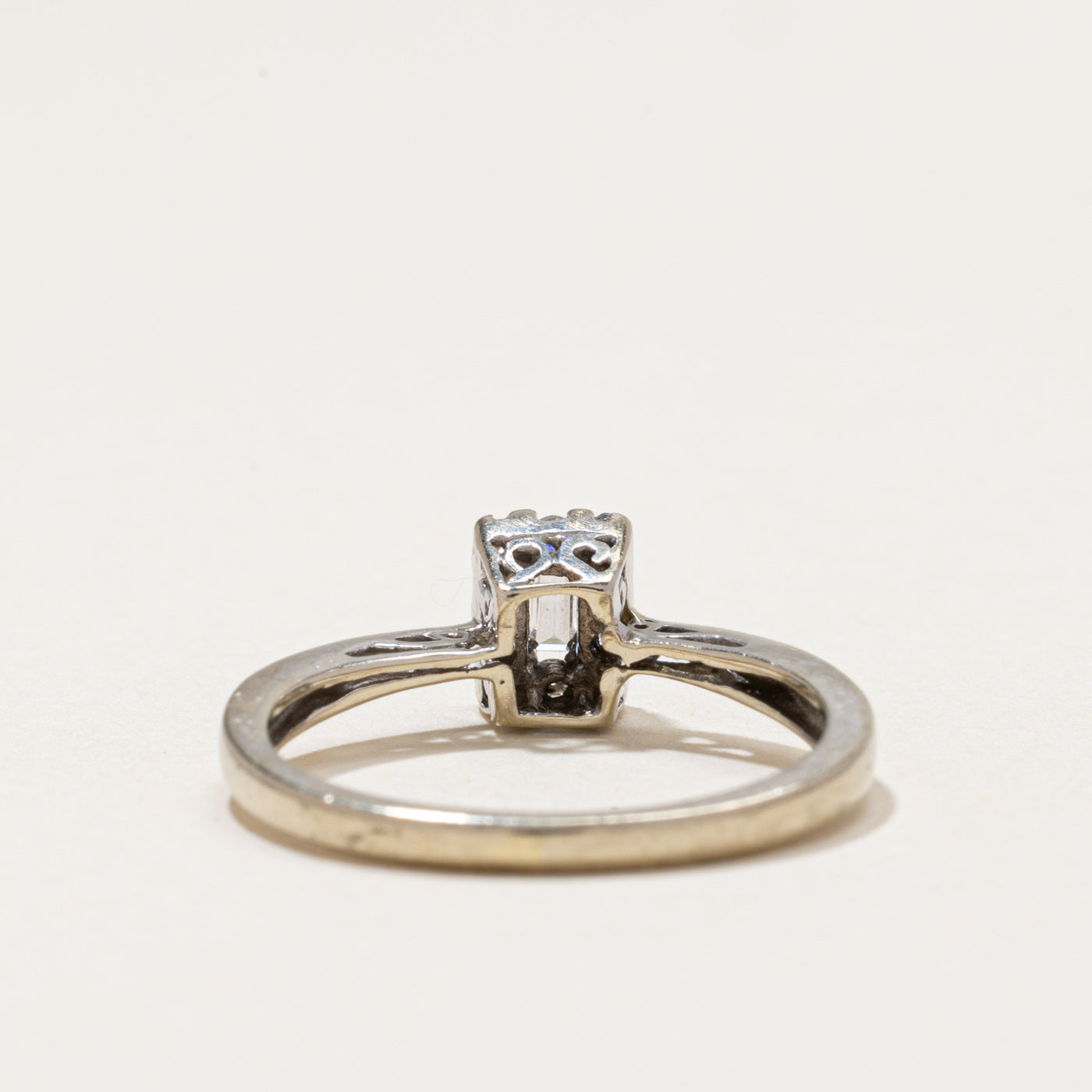 Diamond Halo Reverse Tapered Ring | 0.14ctw | SZ 6