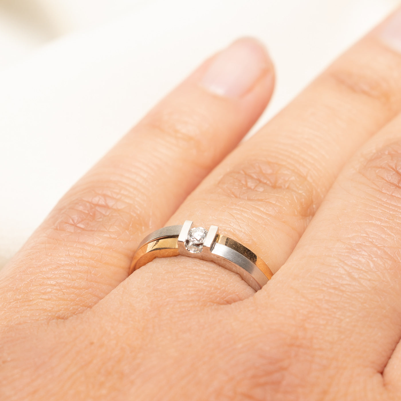 Two Tone Solitaire Diamond Ring | 0.081ct | SZ 6.5