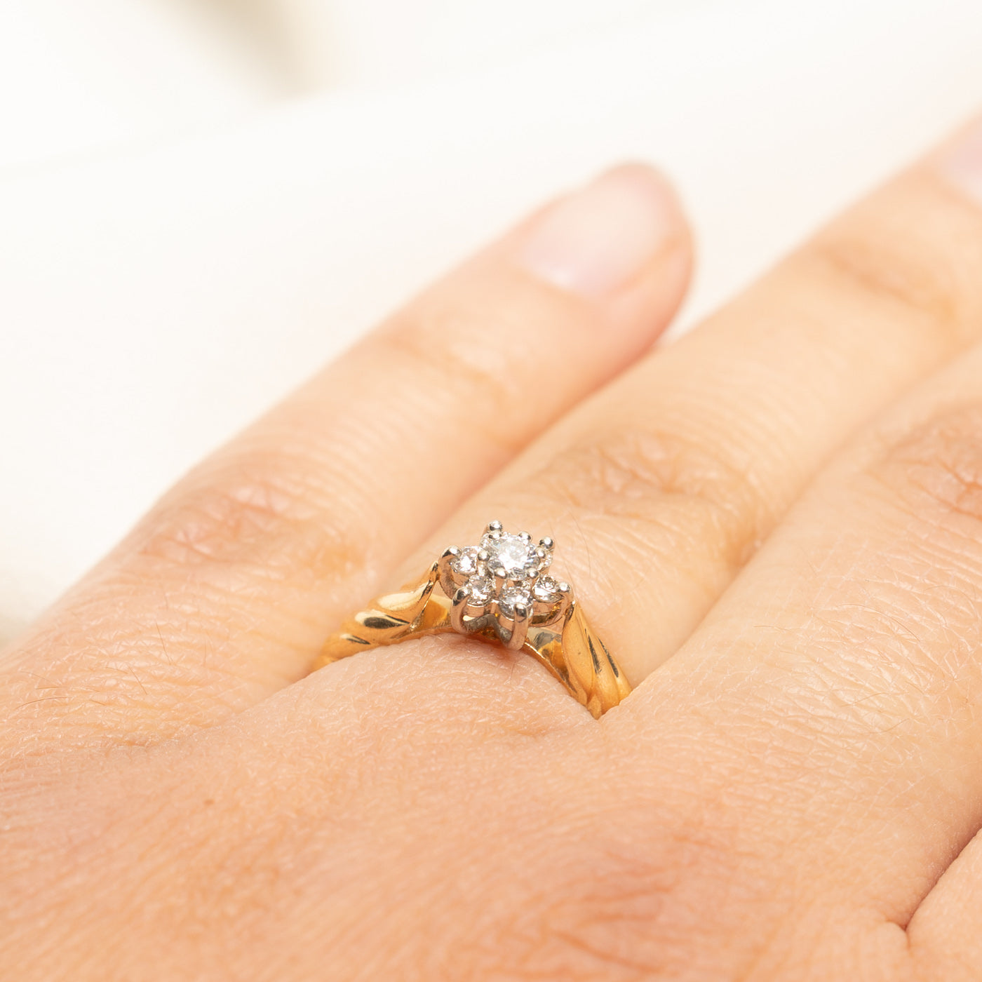 Diamond Petal Rope Ring | 0.23ctw | SZ 6.5