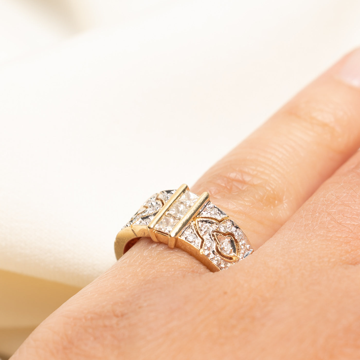 Diamond Column Milgrain Design Ring | 0.34ctw | SZ 6.25