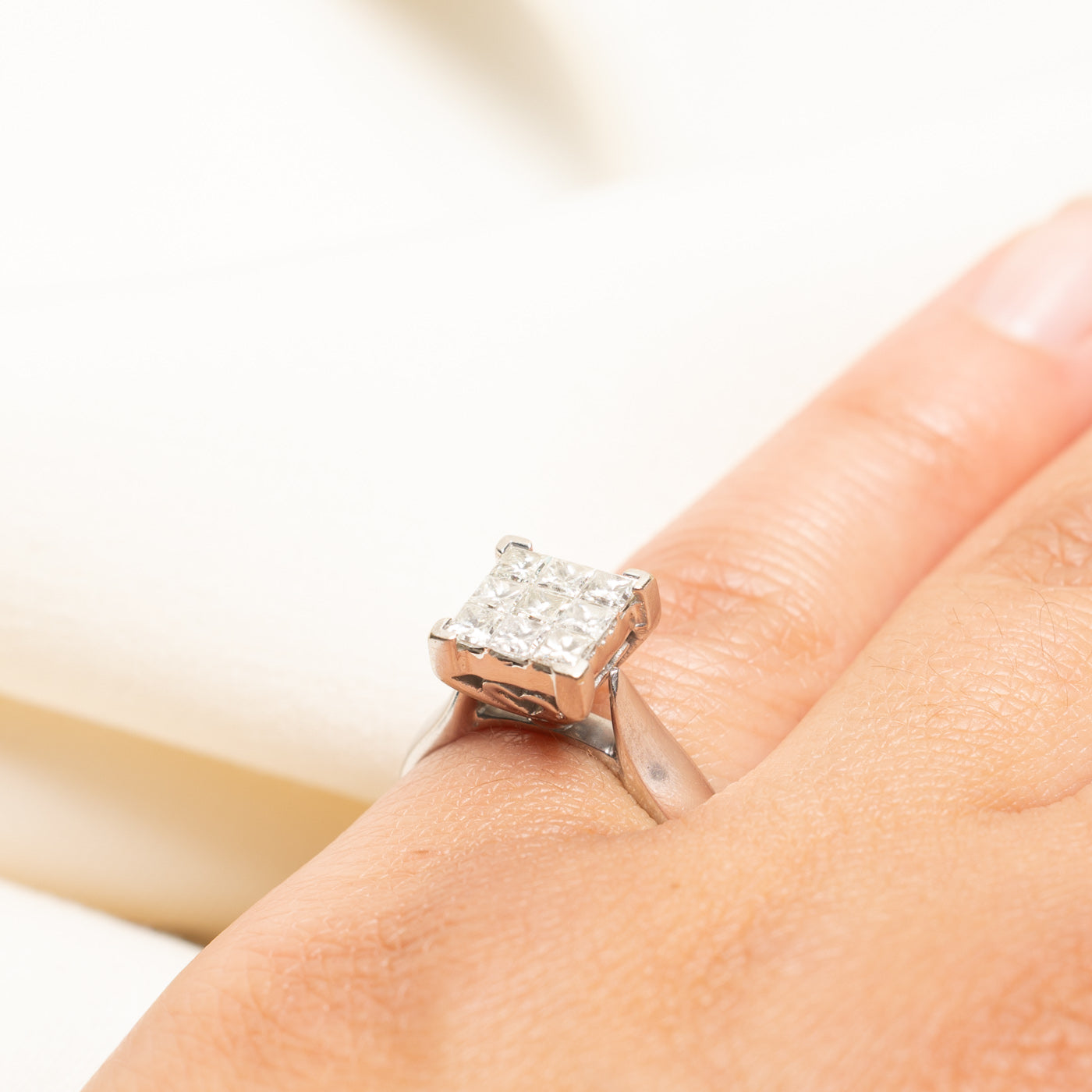 Illusion Set Diamond Reverse Tapered Ring | 0.81ctw | SZ 5.25