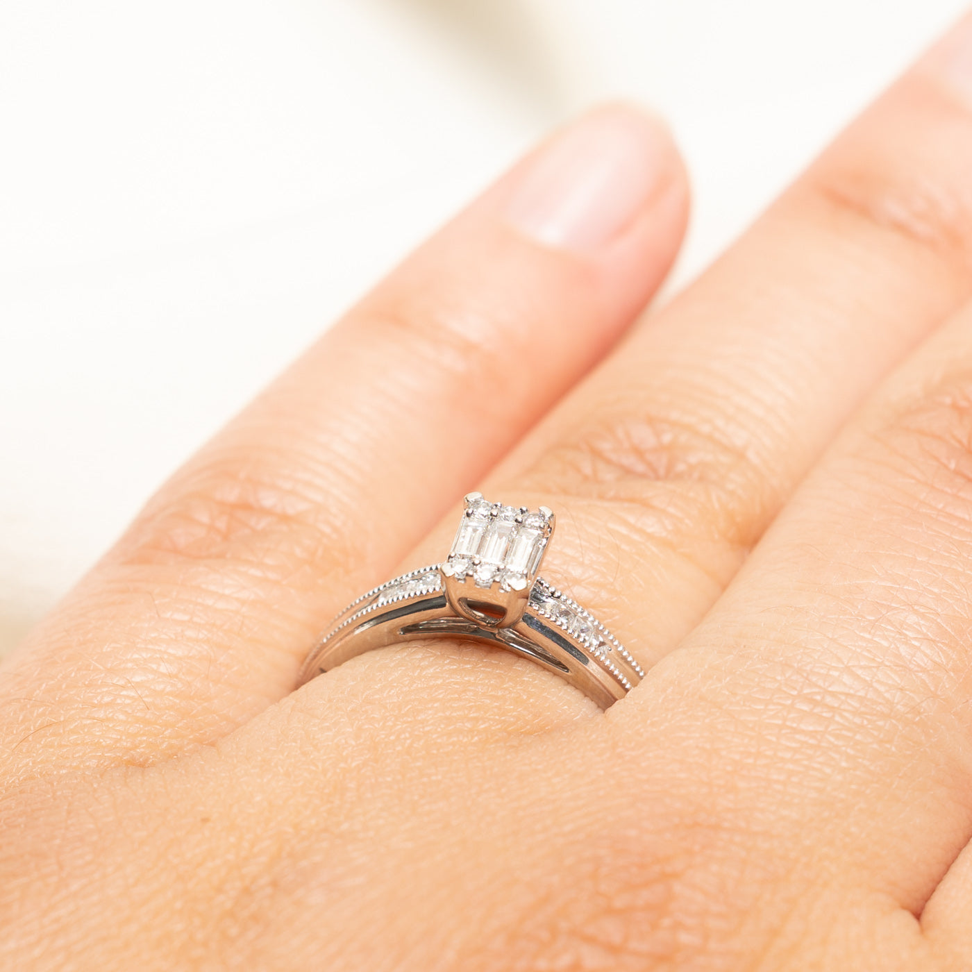 18k Illusion Set Diamond Milgrained Ring | 0.23ctw | SZ 6.75