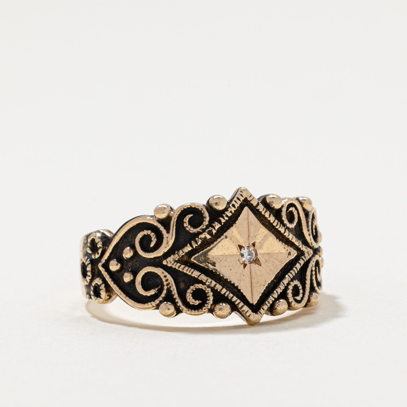 Diamond Ornate Scrollwork Ring | 0.01ct | SZ 8.25