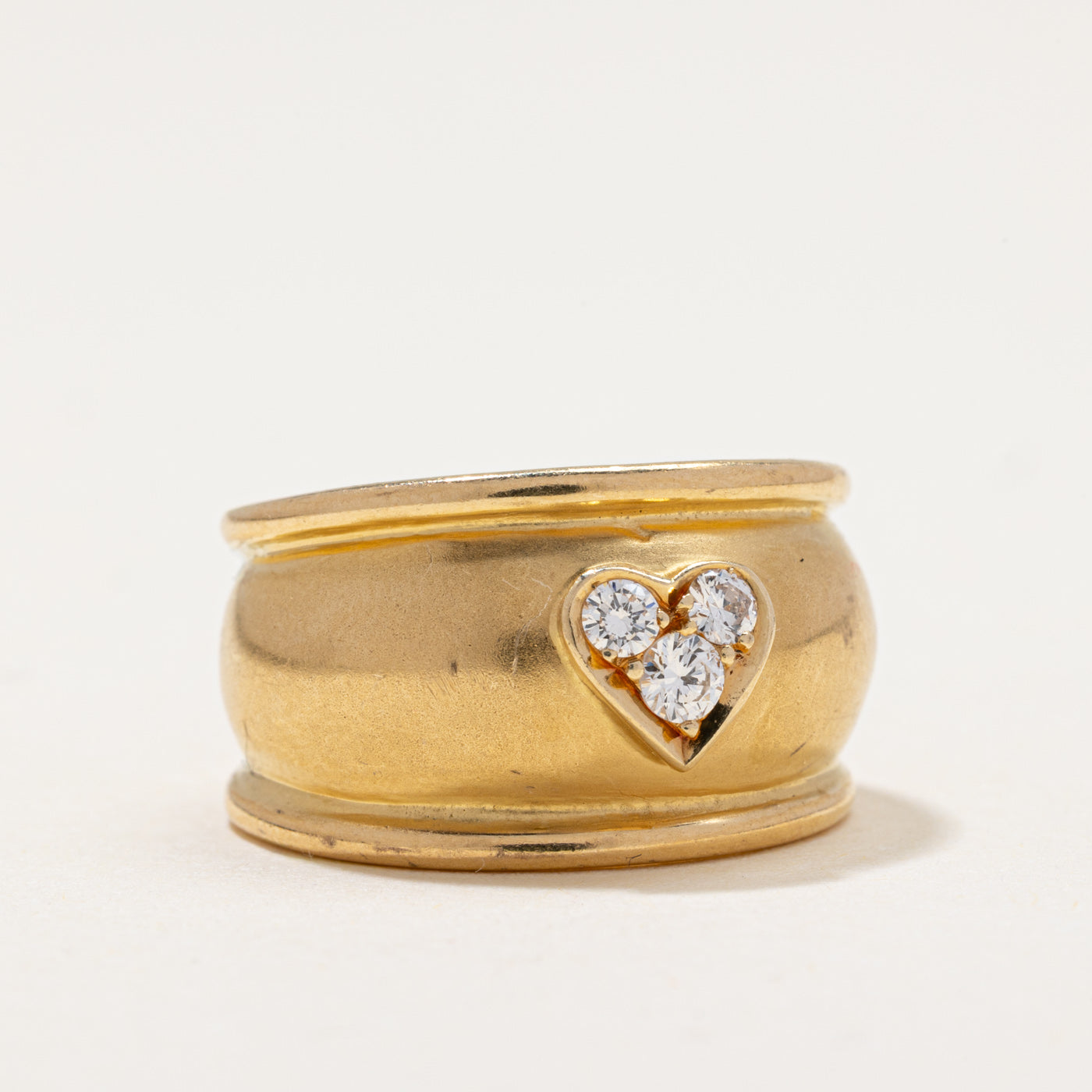 Vintage Diamond Heart Wide Band | 0.18ctw | SZ 6.5